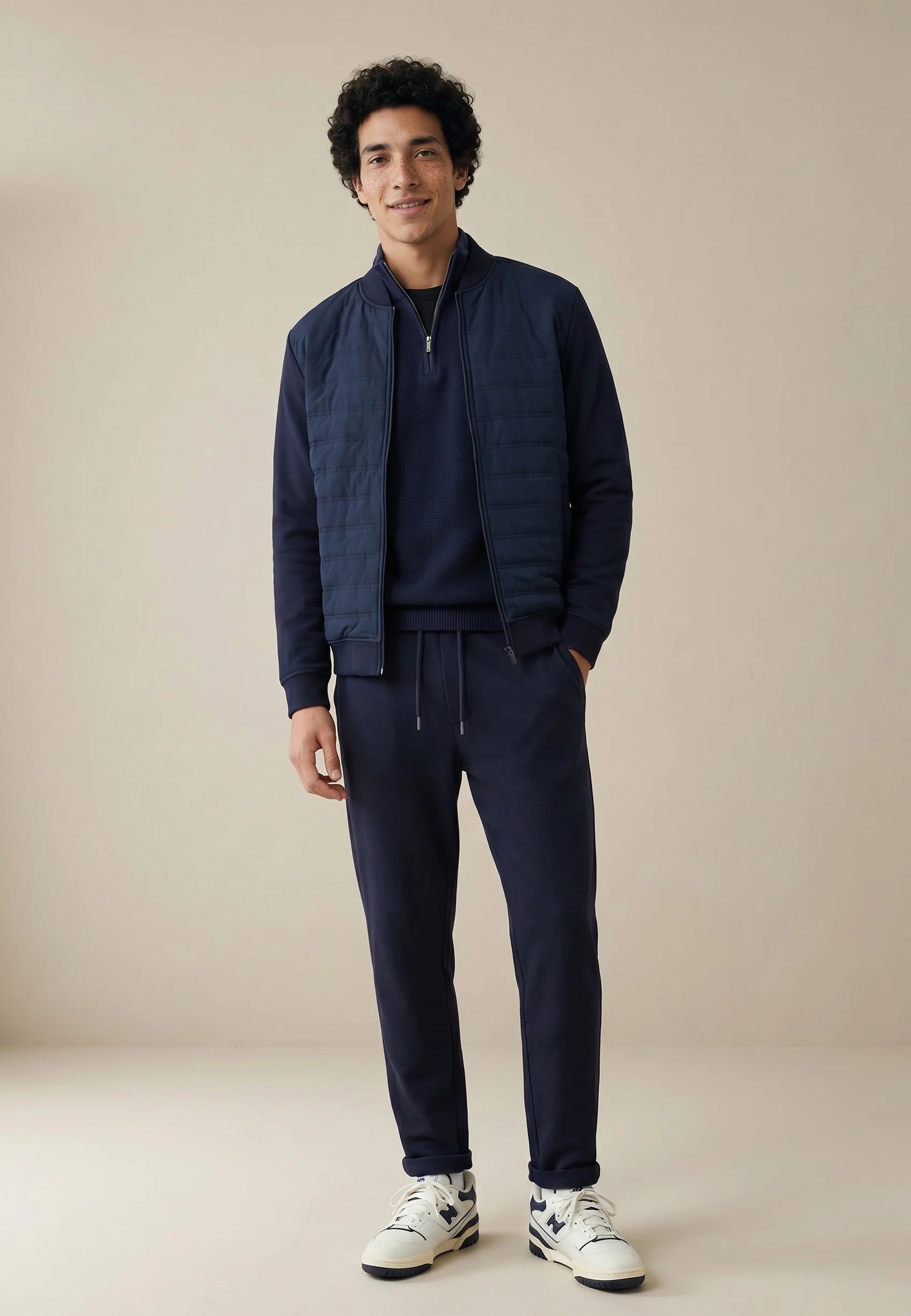 Fynch-Hatton Hybrid Stretch Quilted Jacket in Navy 1000 1361