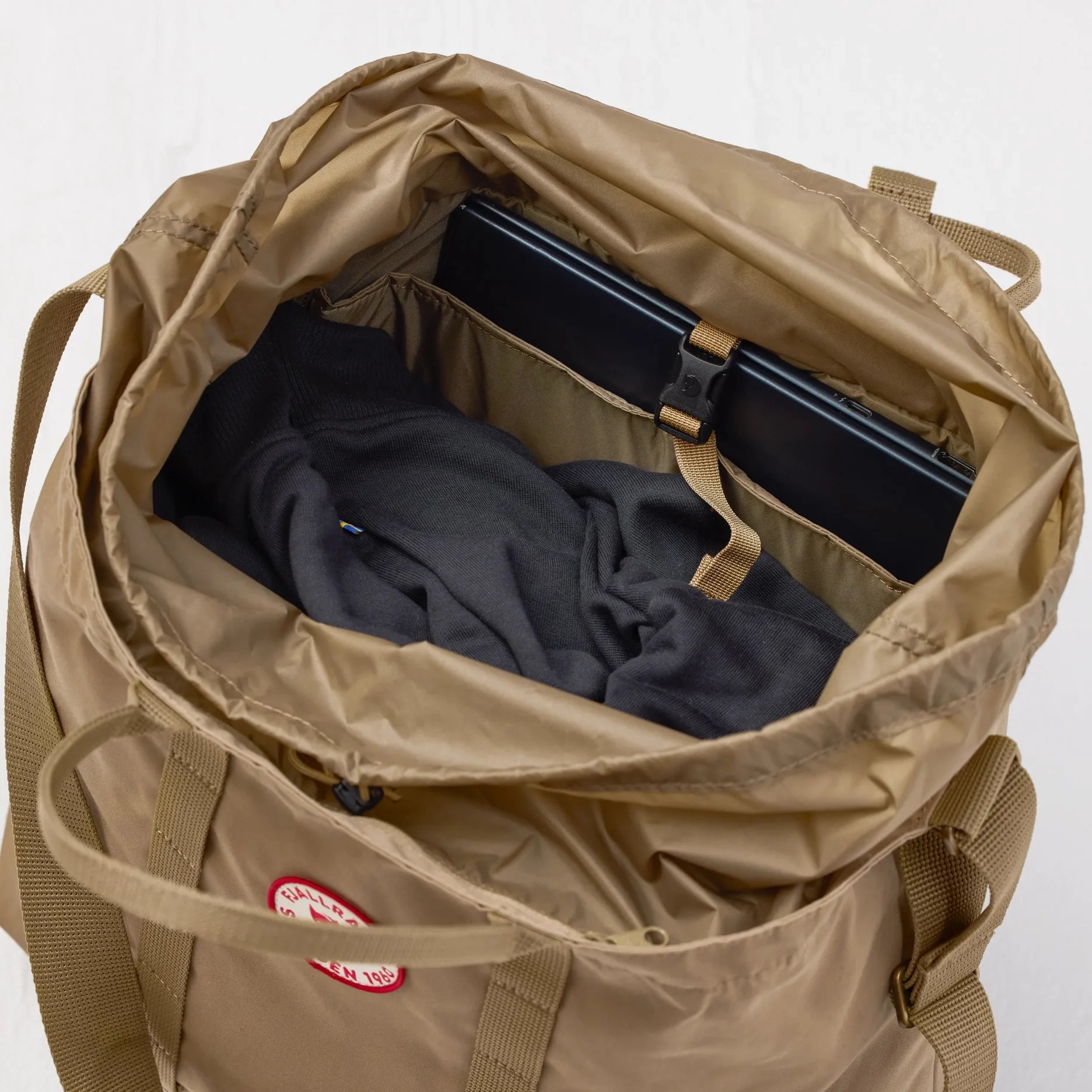 Fjällräven 1960 Tote in Fossil F23200393