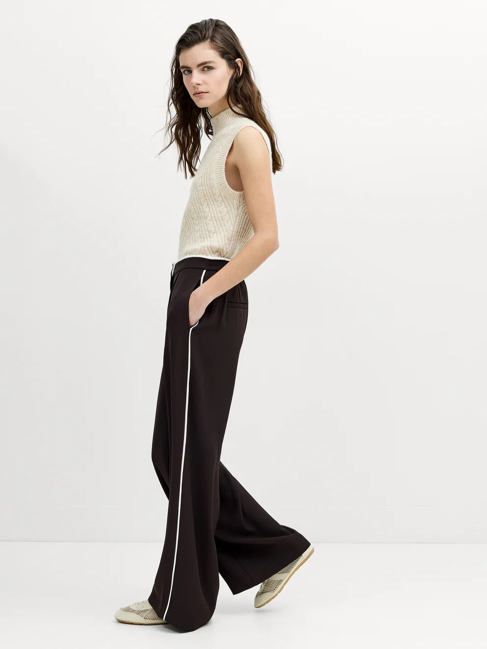 French Connection Vinnie Wide Leg Trouser In Mocha Brown/Porcelain Cream 0030