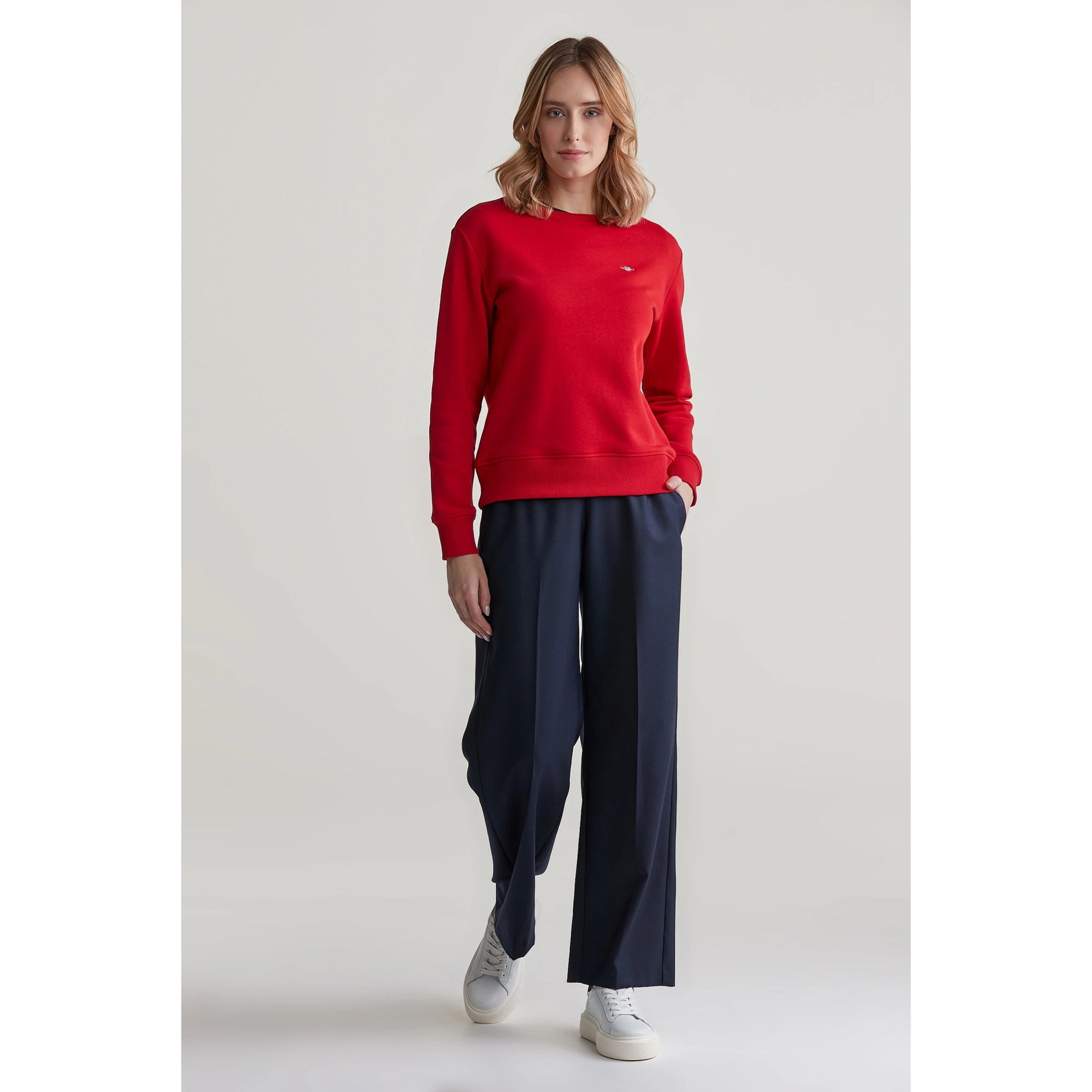GANT Shield Crew Neck Sweatshirt Ruby Red 4201414