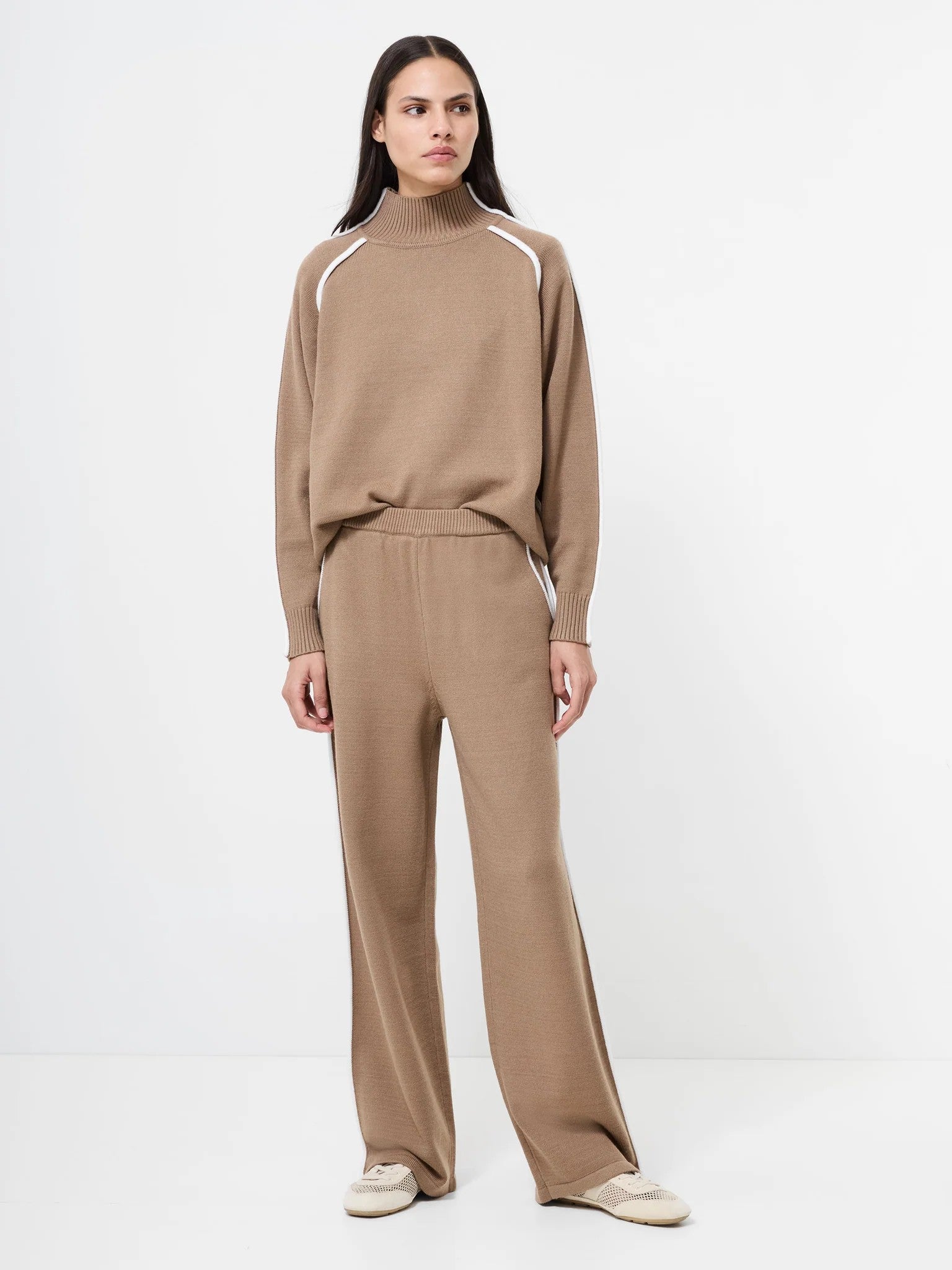 French Connection Jordan wide leg trousers camel porcelain cream contrast piping front view