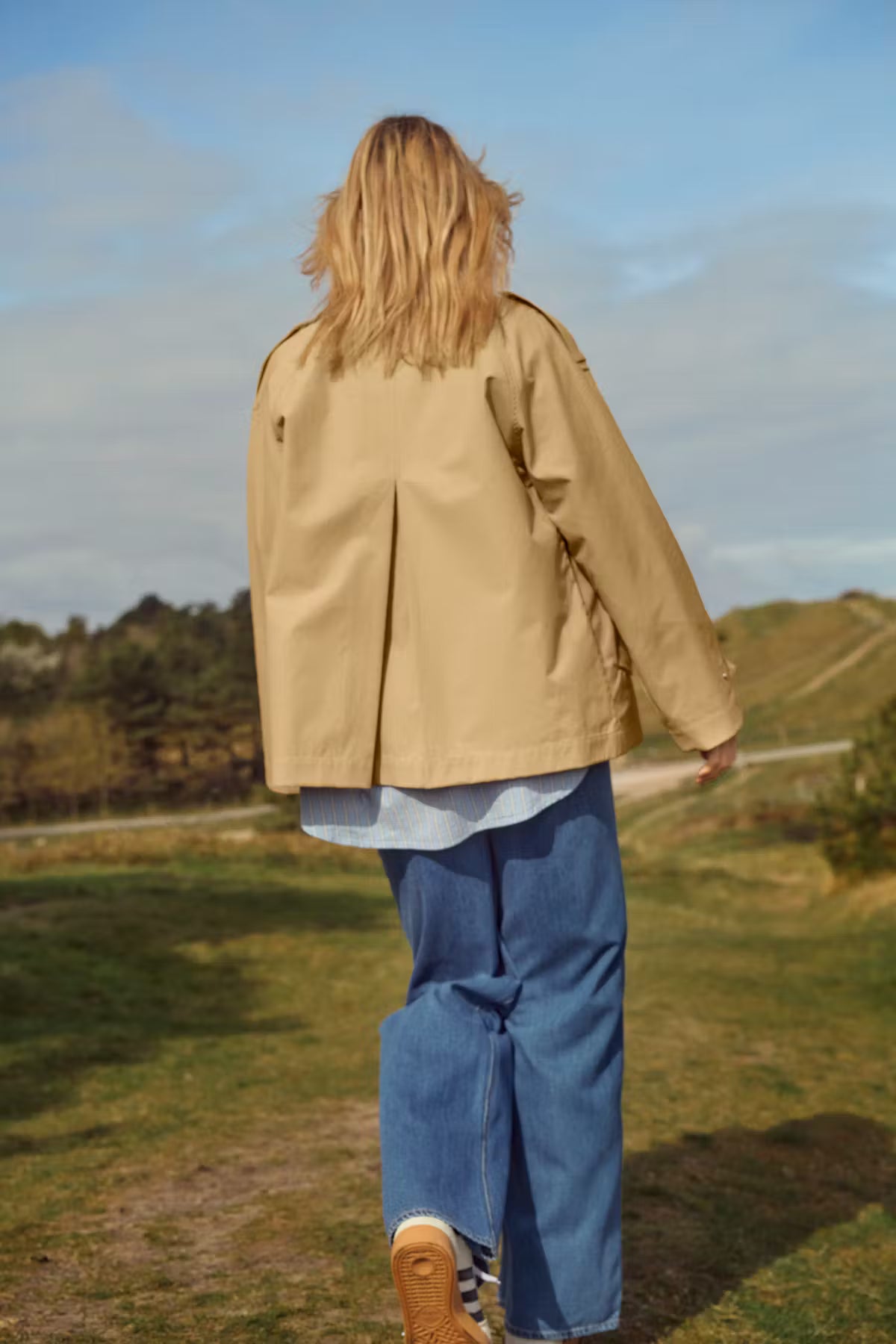 Part Two Yuna Double-Breasted Short Trench In Travertine