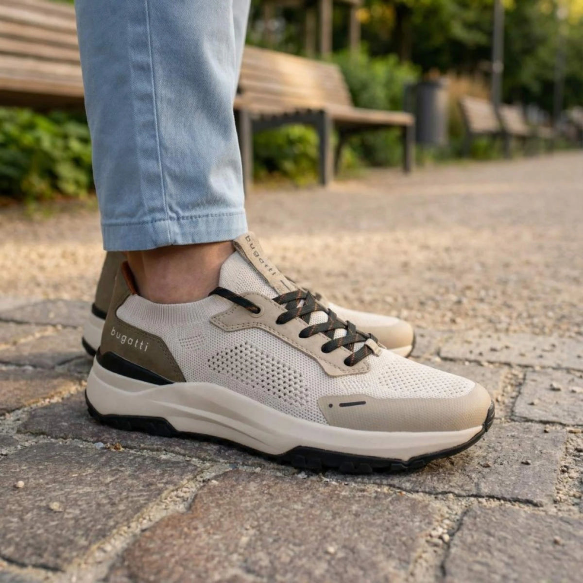Bugatti Sneakers Light Series in Beige