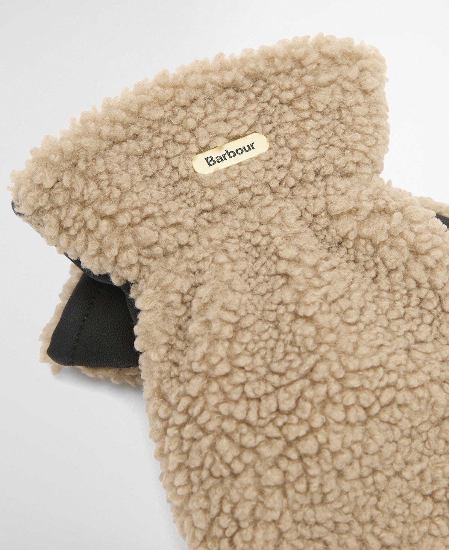 Barbour Cathy Mittens In Light Trench LGL0156BE11