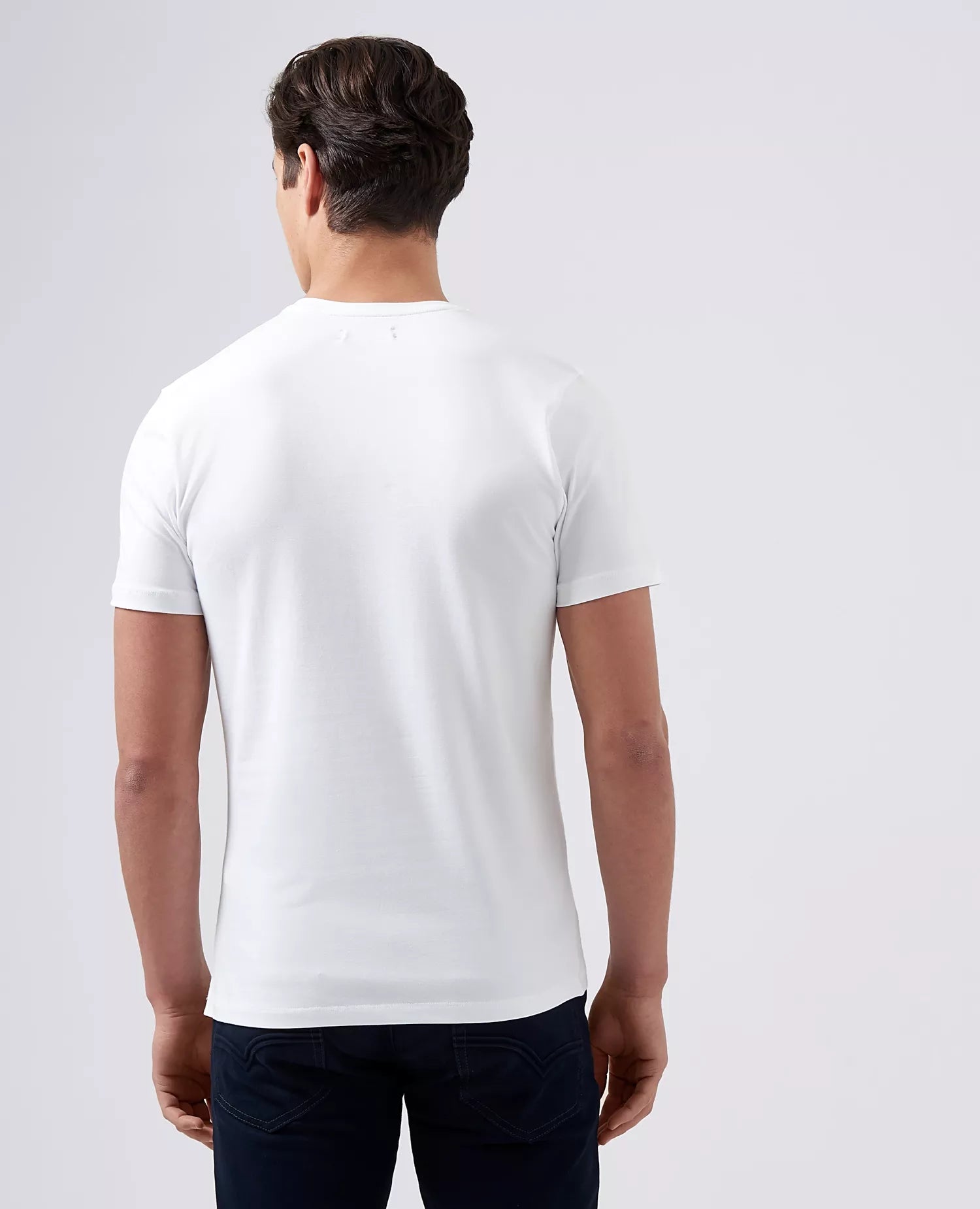 Remus Uomo Soft Stretch Tapered Fit T-Shirt in White