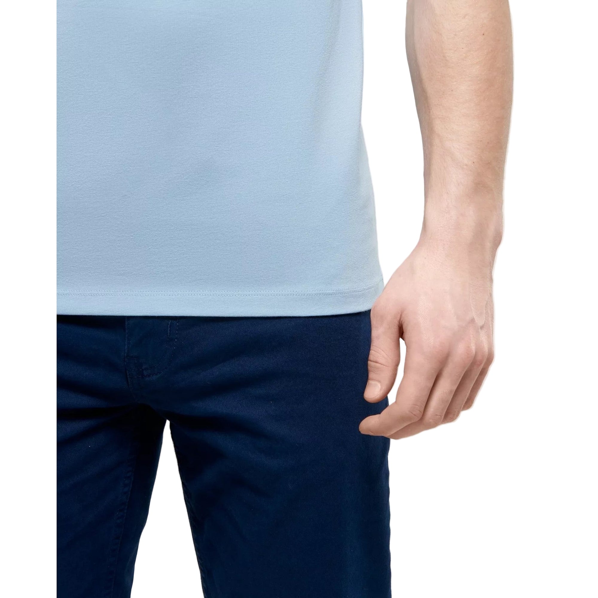 Man wearing a sky blue Remus Uomo t-shirt