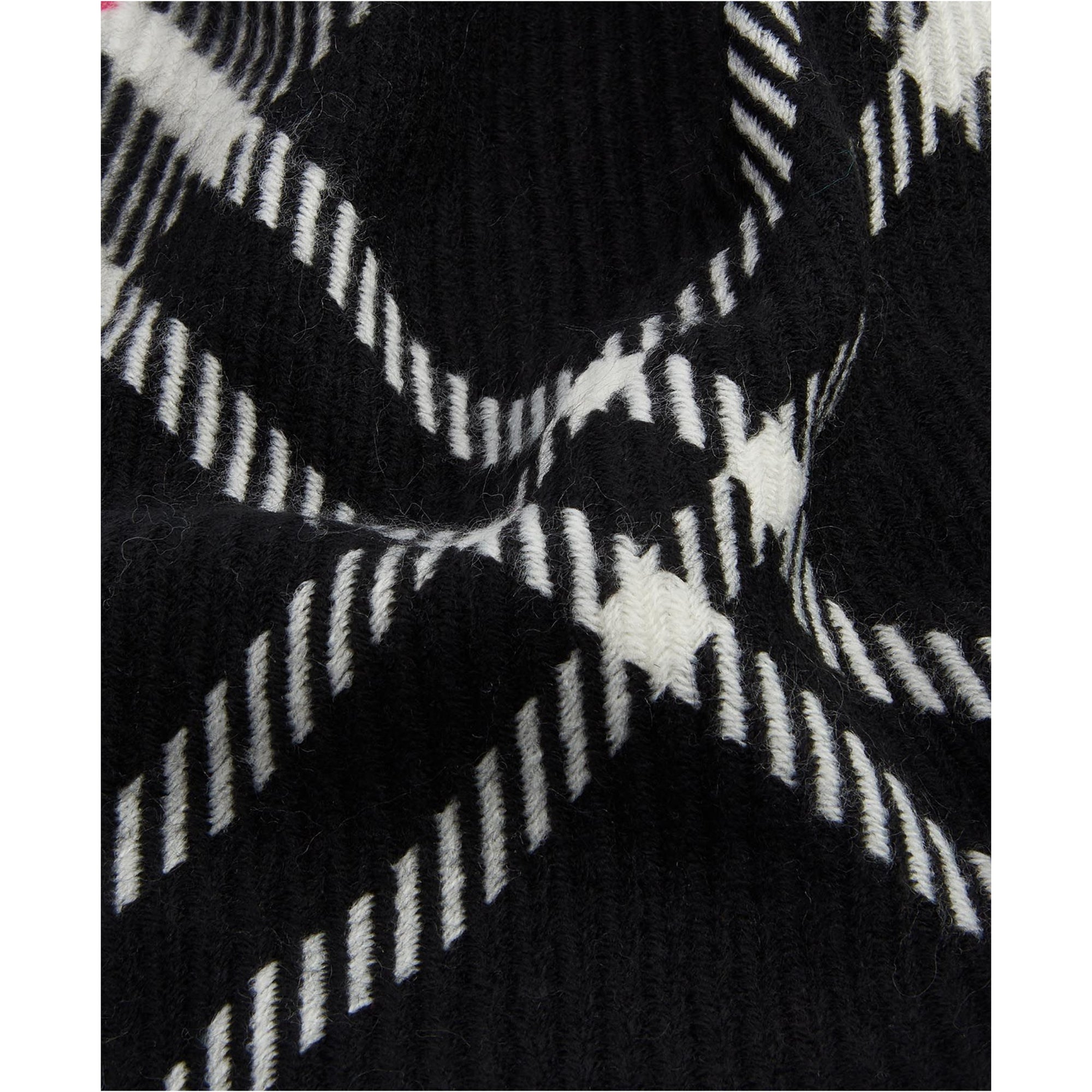 Barbour Pendle Beanie &amp; Blair Scarf Gift Set in Hot Pink Monochrome LGS0094GY51