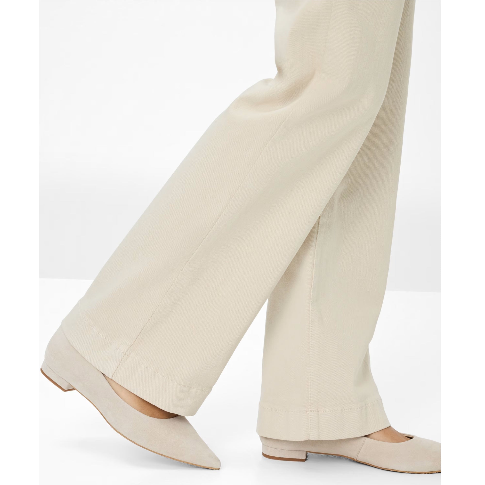 Brax Maine Five Pocket Wide Leg Jeans in Canvas 77-7178