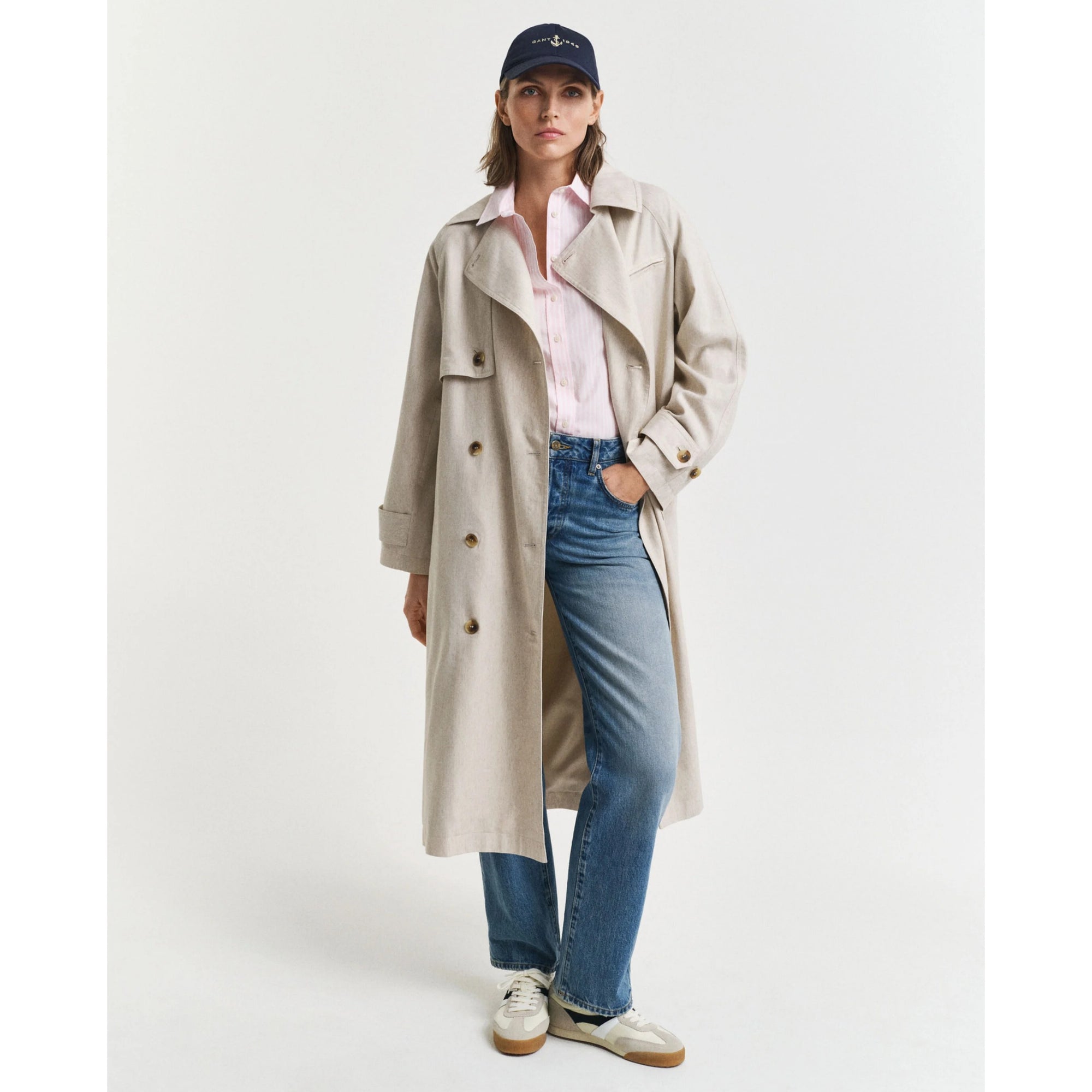 GANT Regular Fit Poplin Striped Shirt In Light Pink 4300214