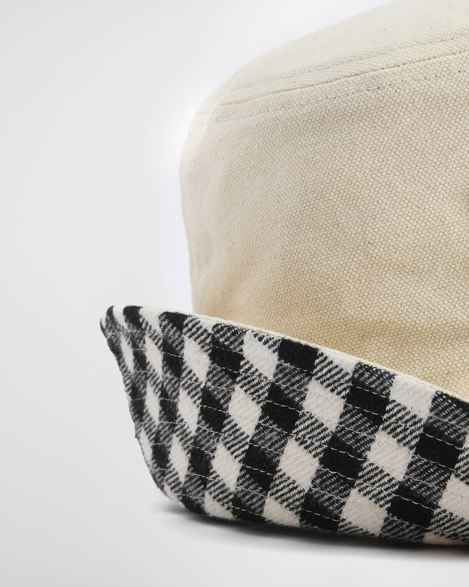 Barbour Selena Bucket Hat In Ecru