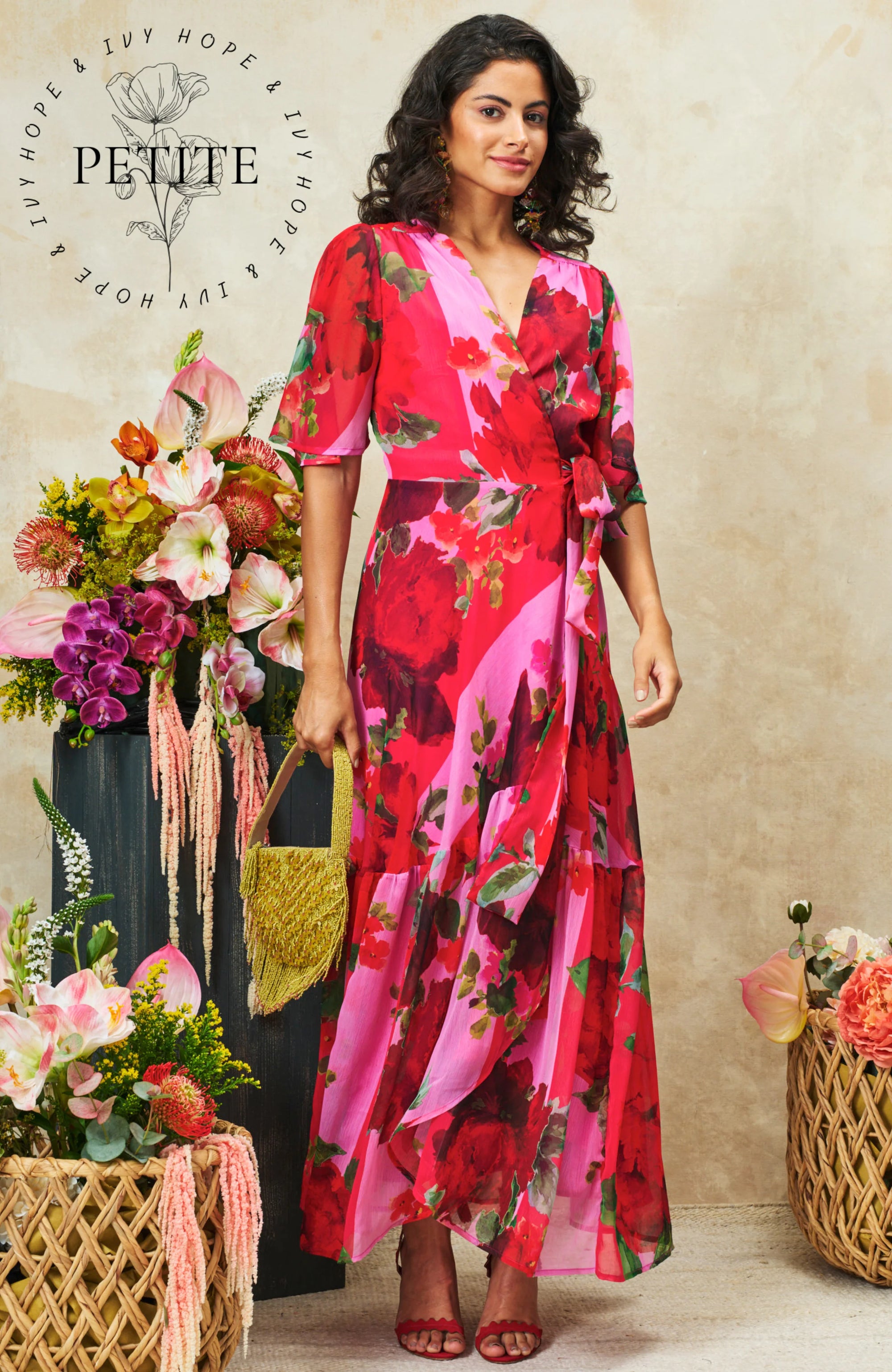 Hope &amp; Ivy Rosanna Petite Flutter Sleeve Maxi Dress In Red/Pink