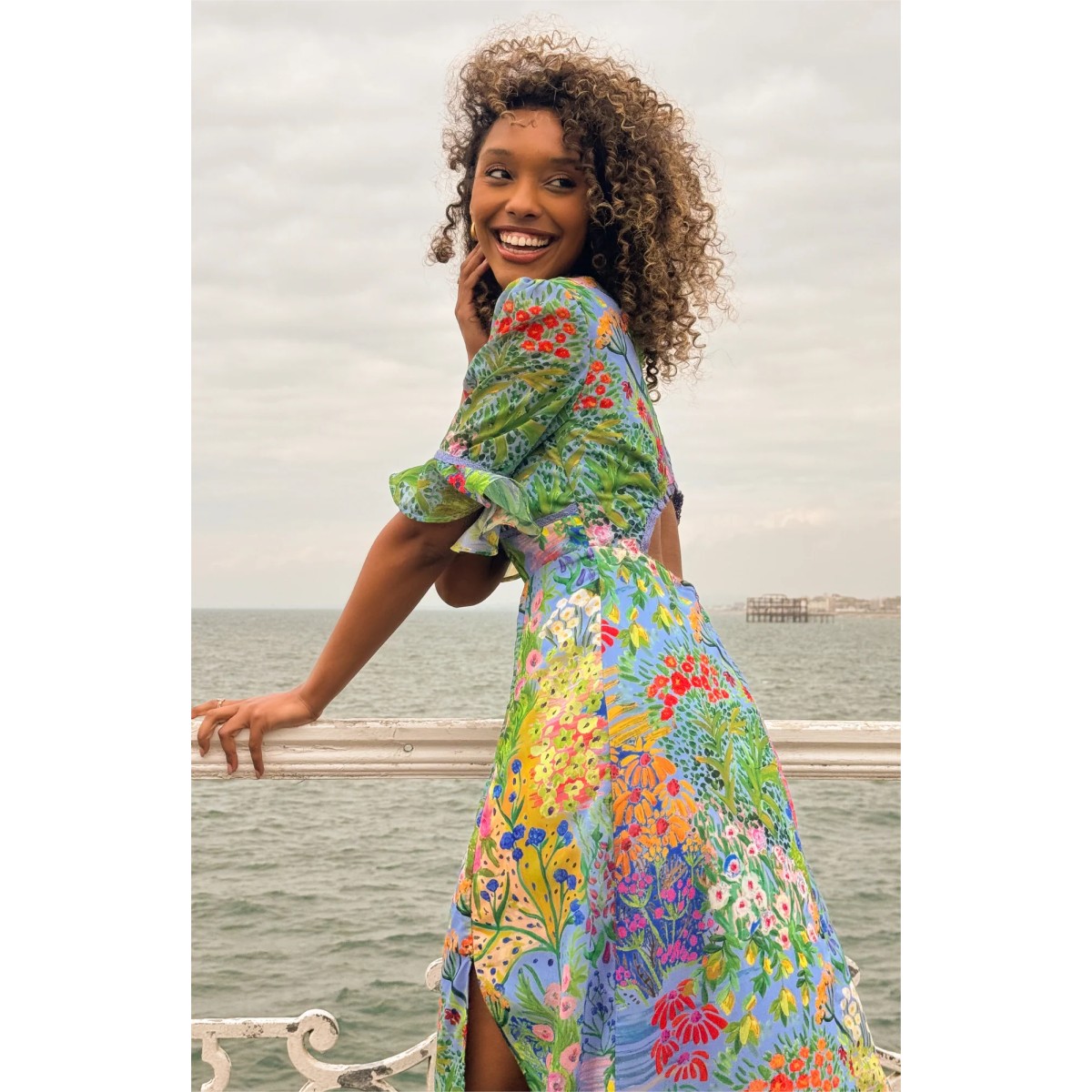 Hope &amp; Ivy The Hazel Frill Sleeve Maxi Dress In Blue