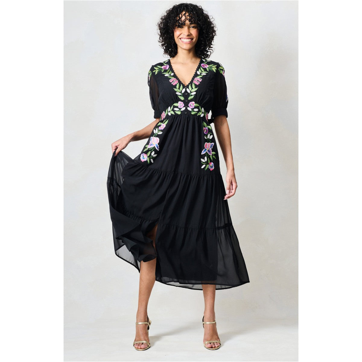 Hope &amp; Ivy The April Embroidered Tie Sleeve Midi Dress In Black