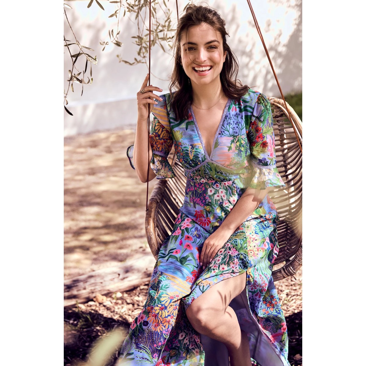 Hope &amp; Ivy The Hazel Frill Sleeve Maxi Dress In Blue