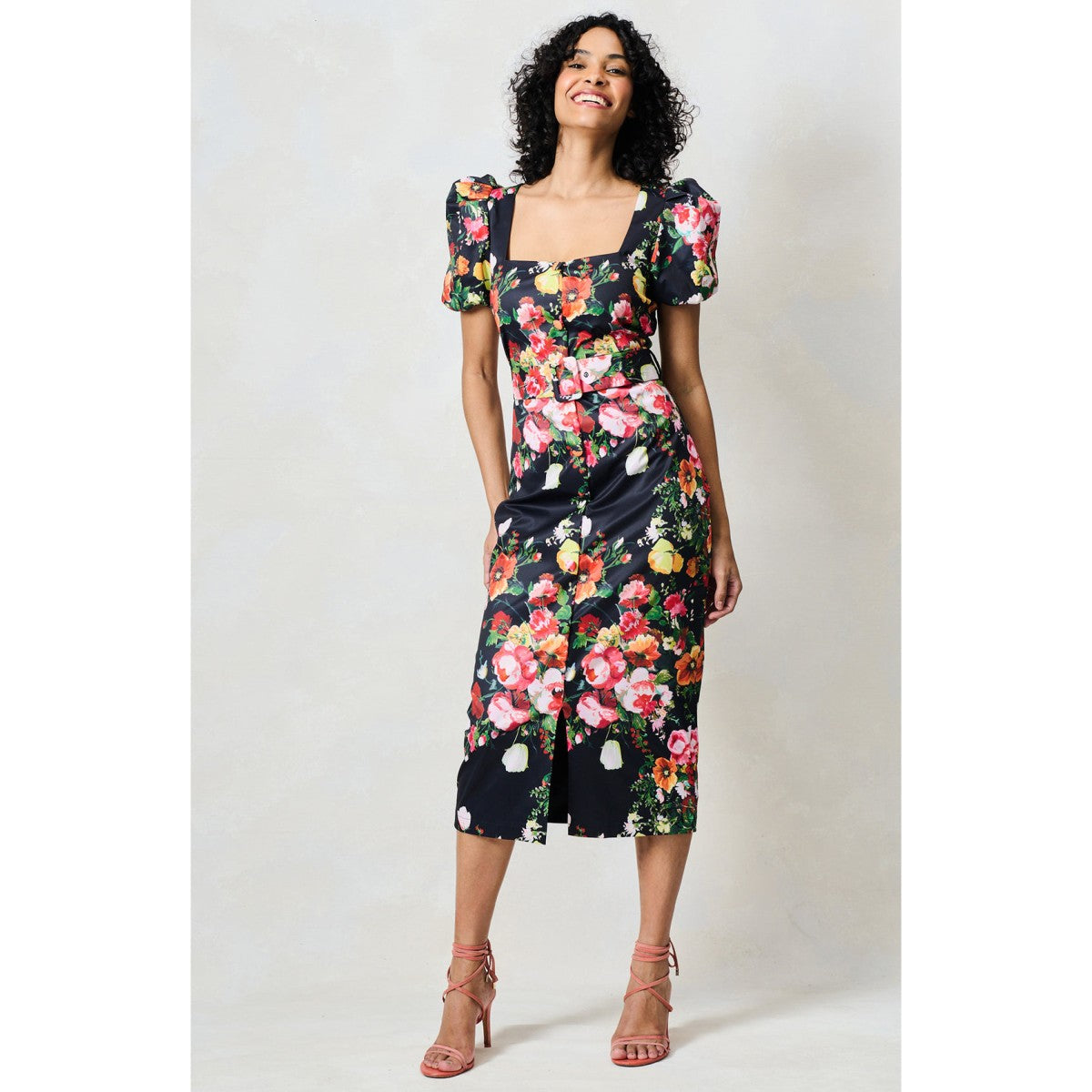 Hope &amp; Ivy The Trisha Puff Sleeve Midi Pencil Dress In Black Floral