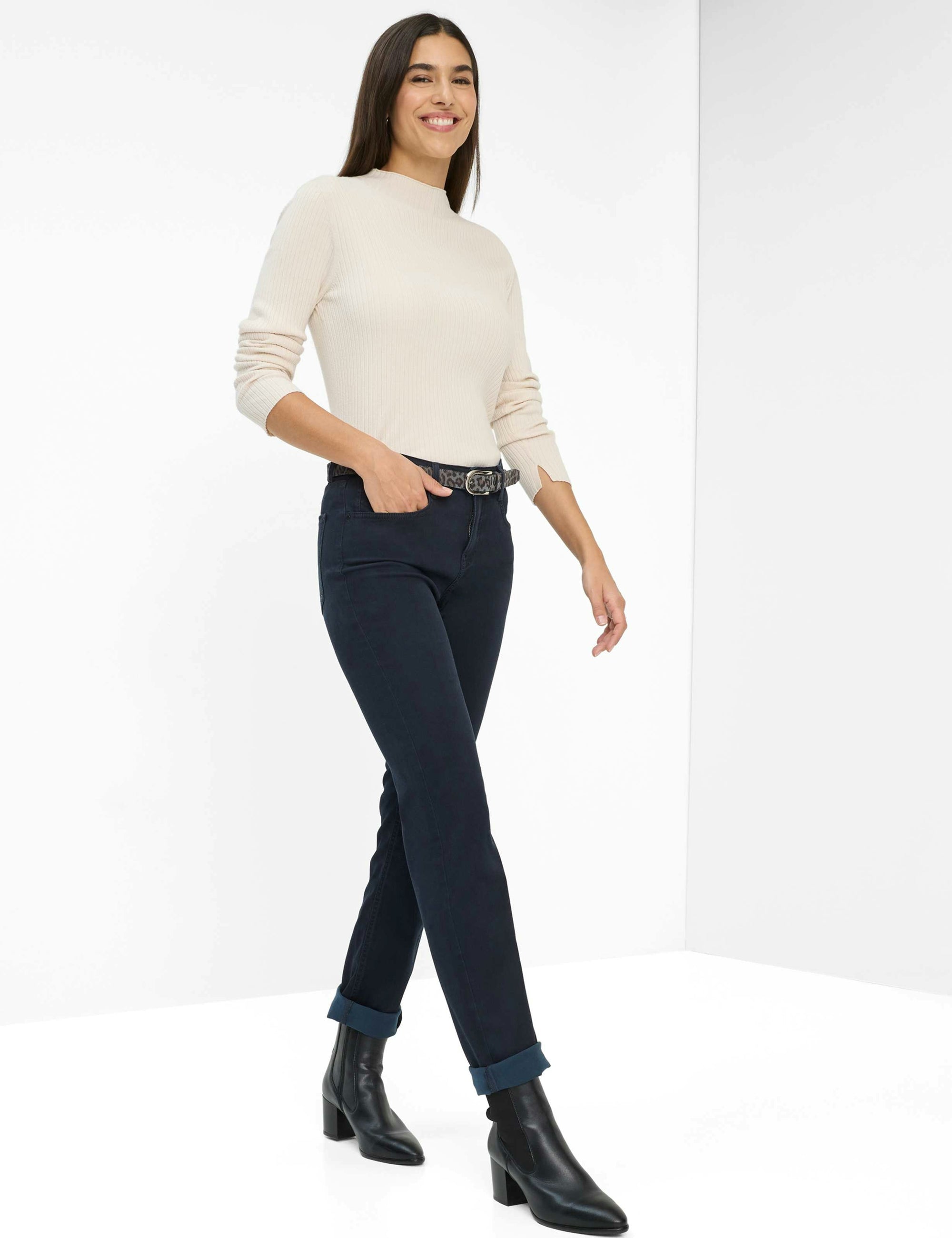 Brax Mary Slim Fit Jeans in Navy 71-1707
