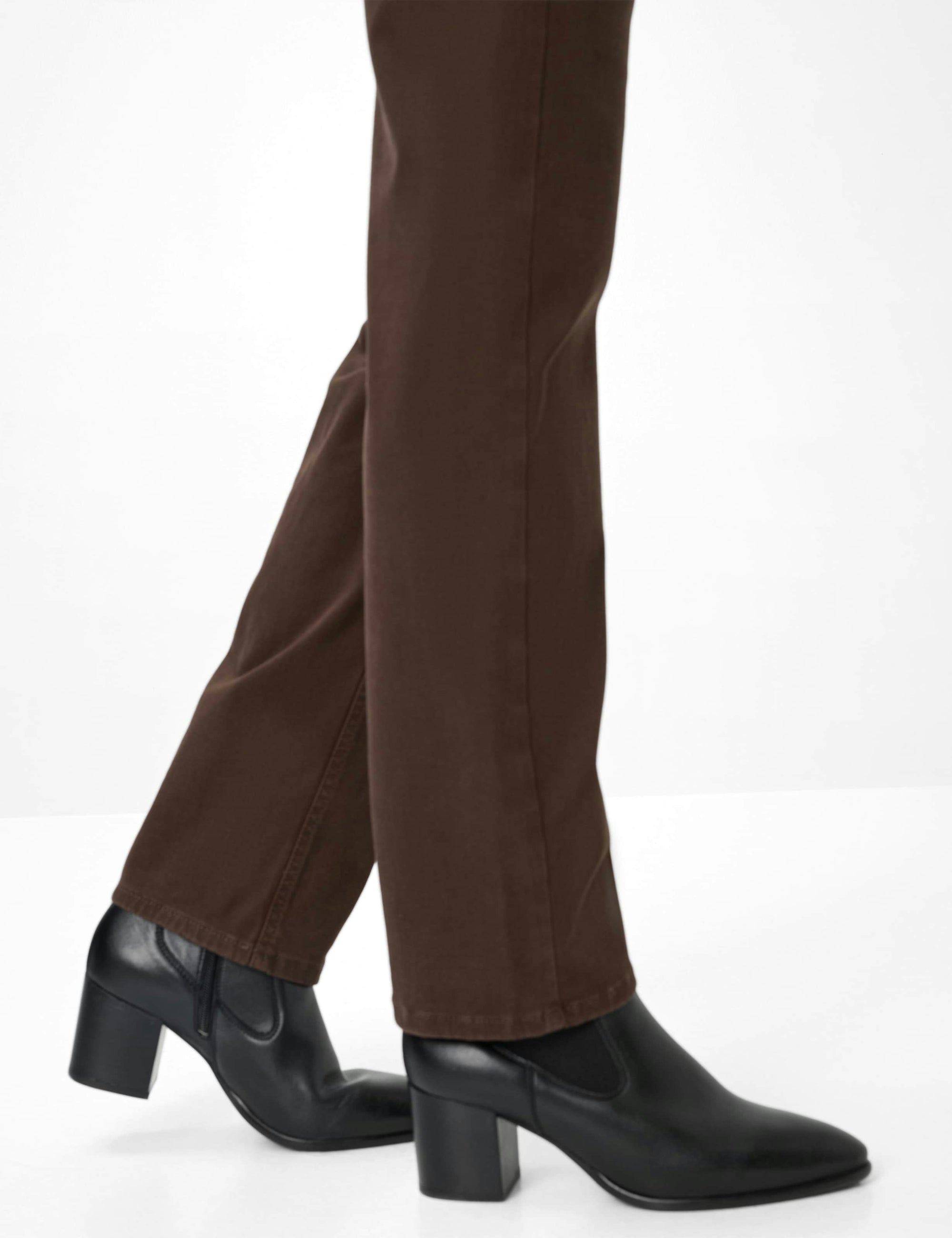 Brax Mary Slim Fit Jeans in Chocolate 71-1707