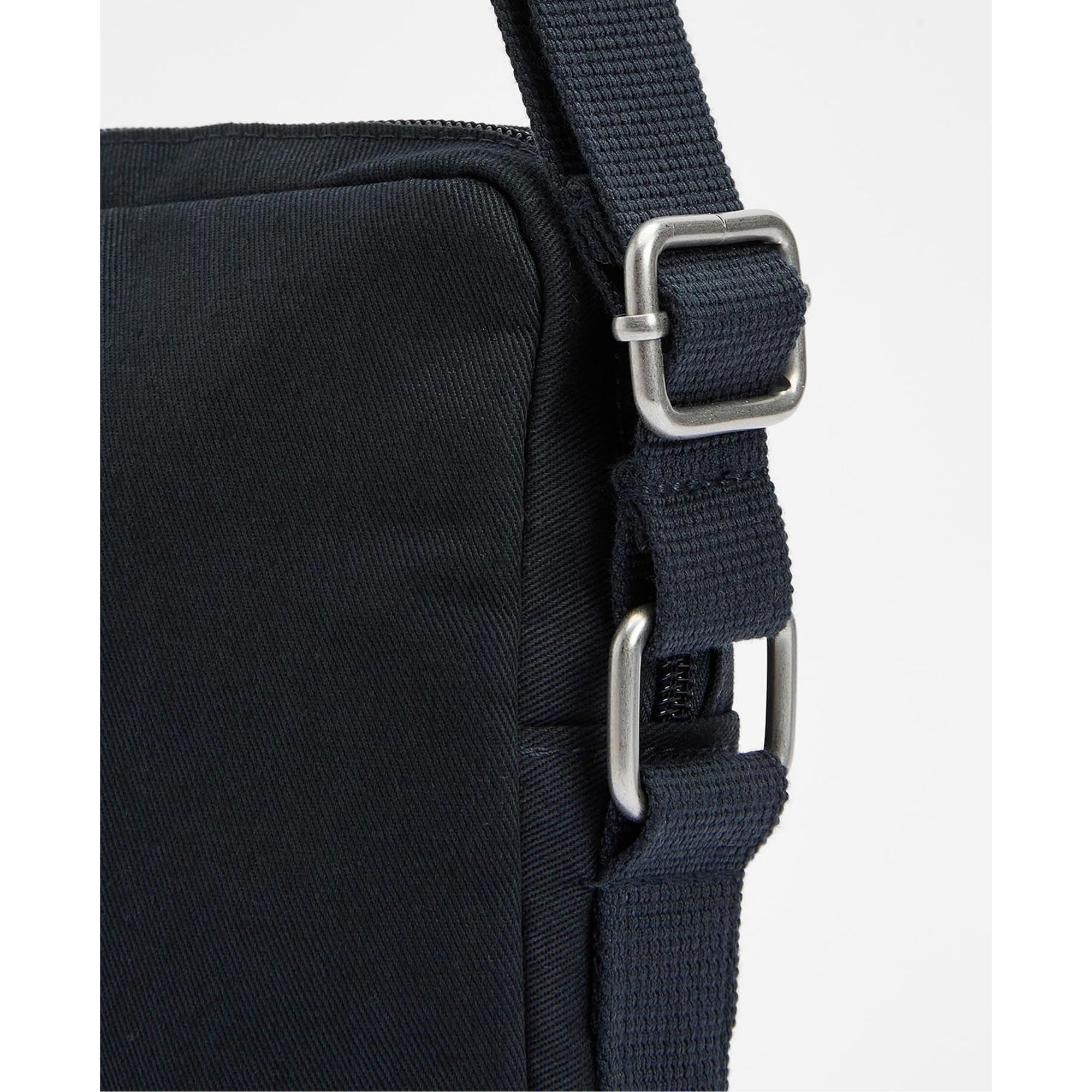 BARBOUR CASCADE CROSSBODY FLIGHT MAN BAG NAVY UBA0585NY91