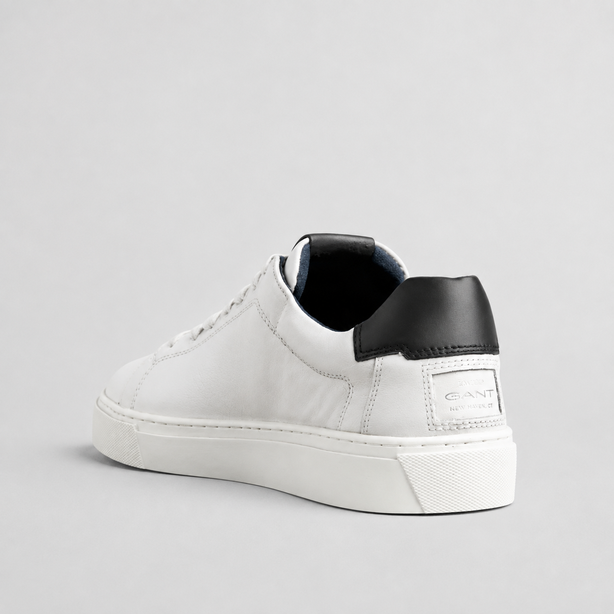 GANT McJulien Leather Trainers White Navy 879631555