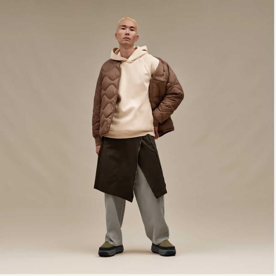 UGG® Classic Hoodie Sand 1158751 Unisex