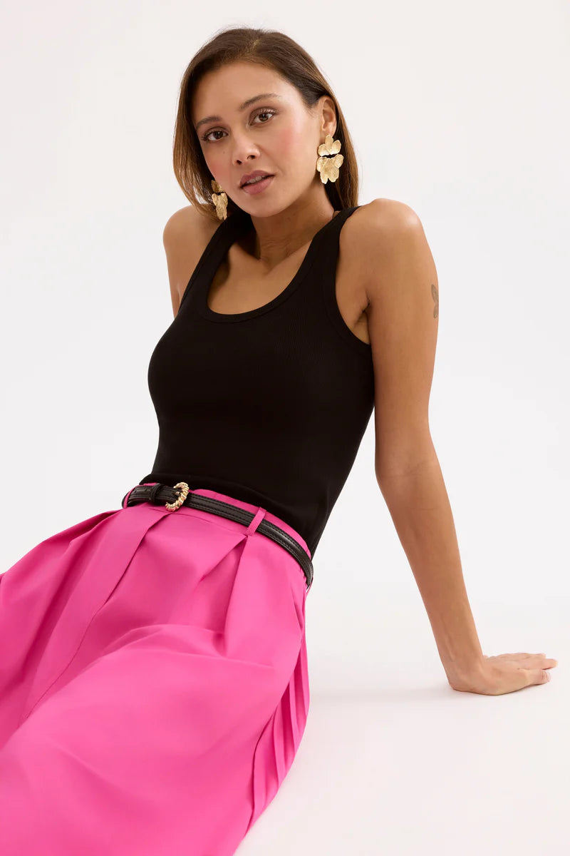 Leo &amp; Ugo Dana Pleated Midi Skirt in Raspberry EEJ607