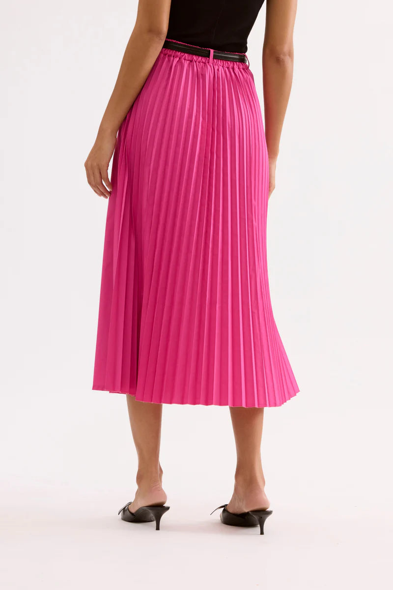 Leo &amp; Ugo Dana Pleated Midi Skirt in Raspberry EEJ607