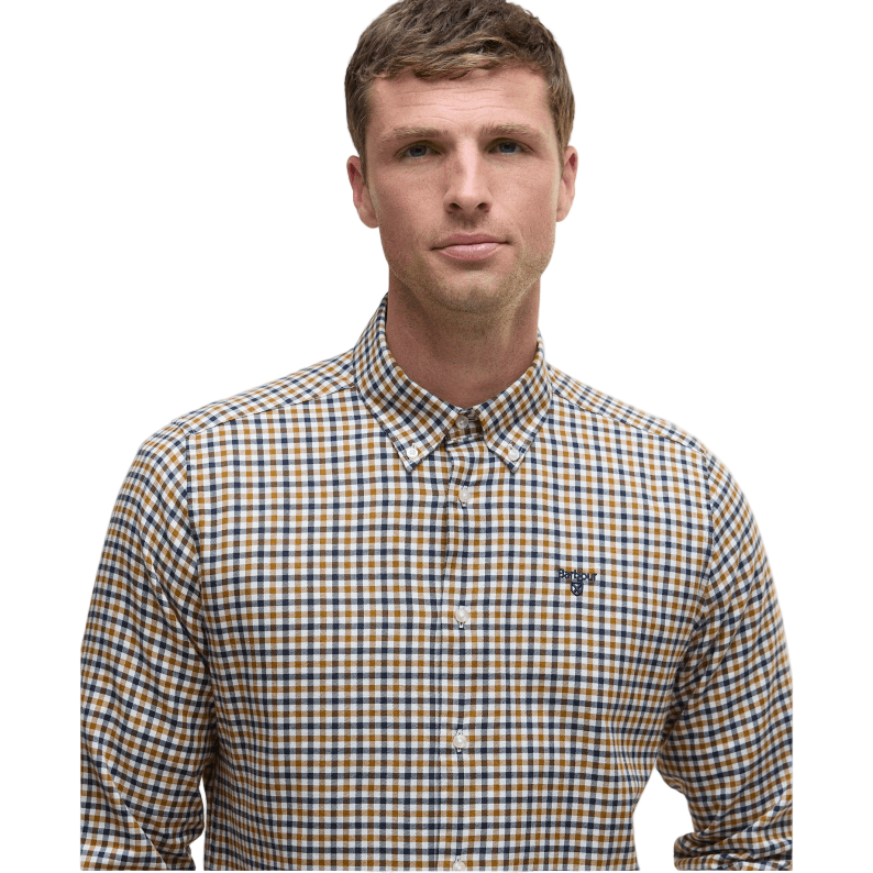 Barbour Finkle Tailored Long-Sleeved Shirt in Copper - close up