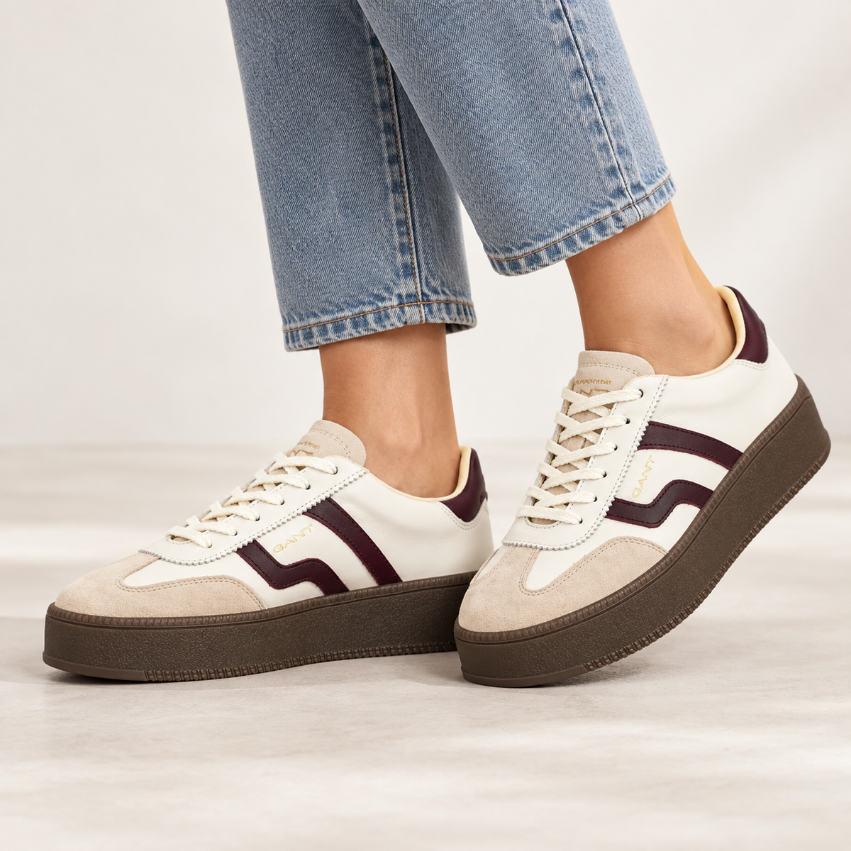 GANT Cuzmani Sneaker In OffWhite/Port Wine 33531353