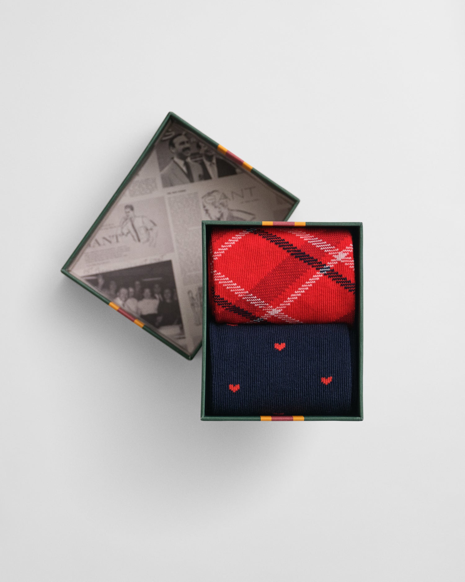 GANT Check &amp; Heart Socks Gift Box 2-Pack in Bold Red