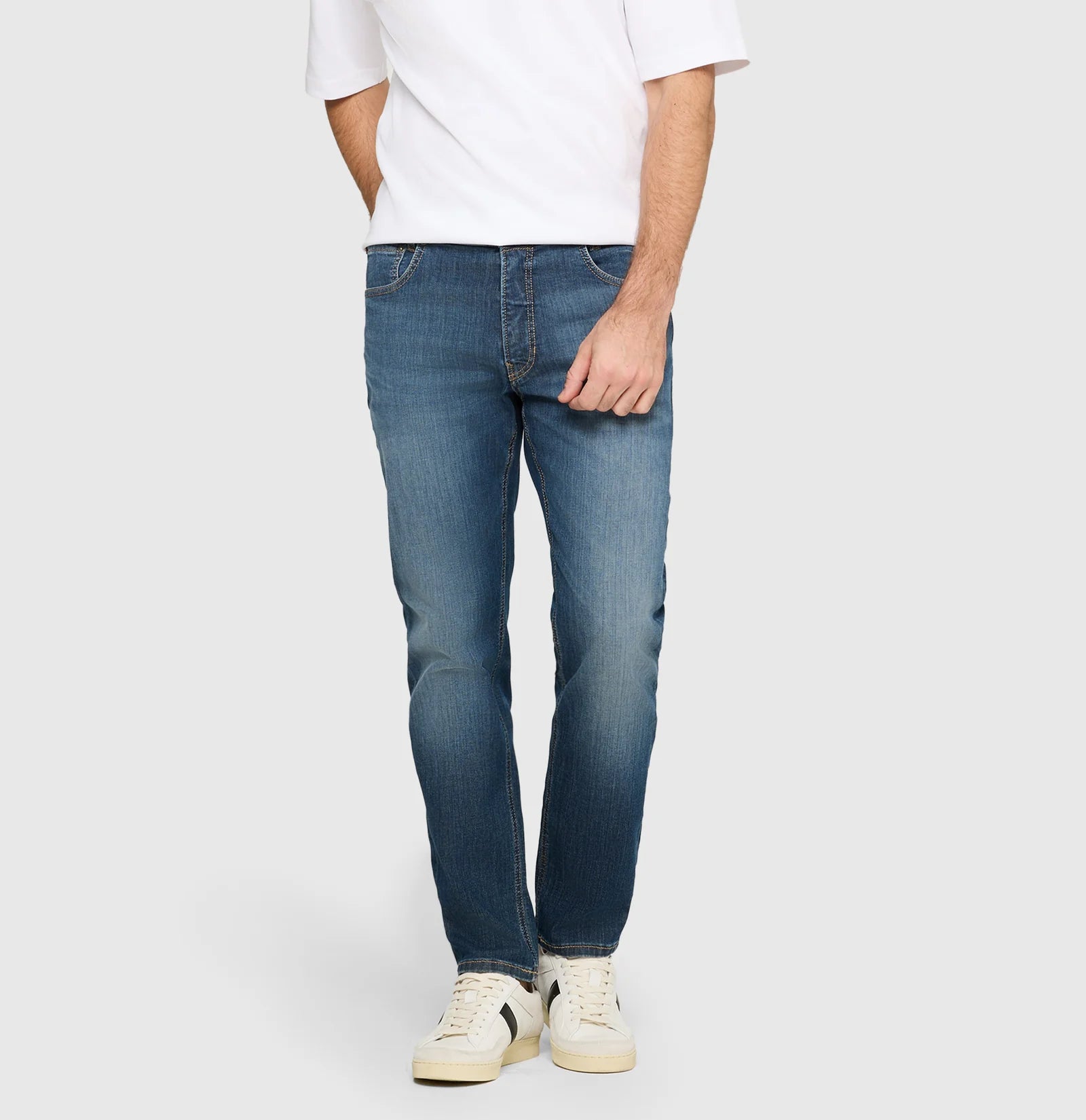 MAC 1995L MACFLEXX Driver Jeans in History Blue