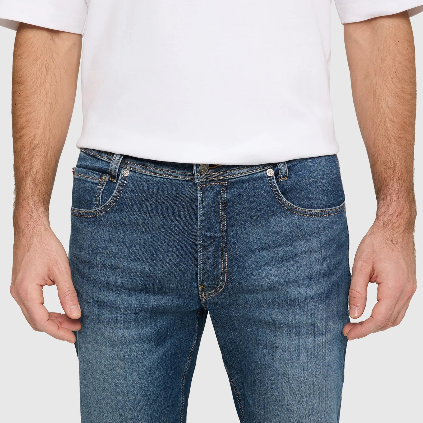 MAC 1995L MACFLEXX Driver Jeans in History Blue
