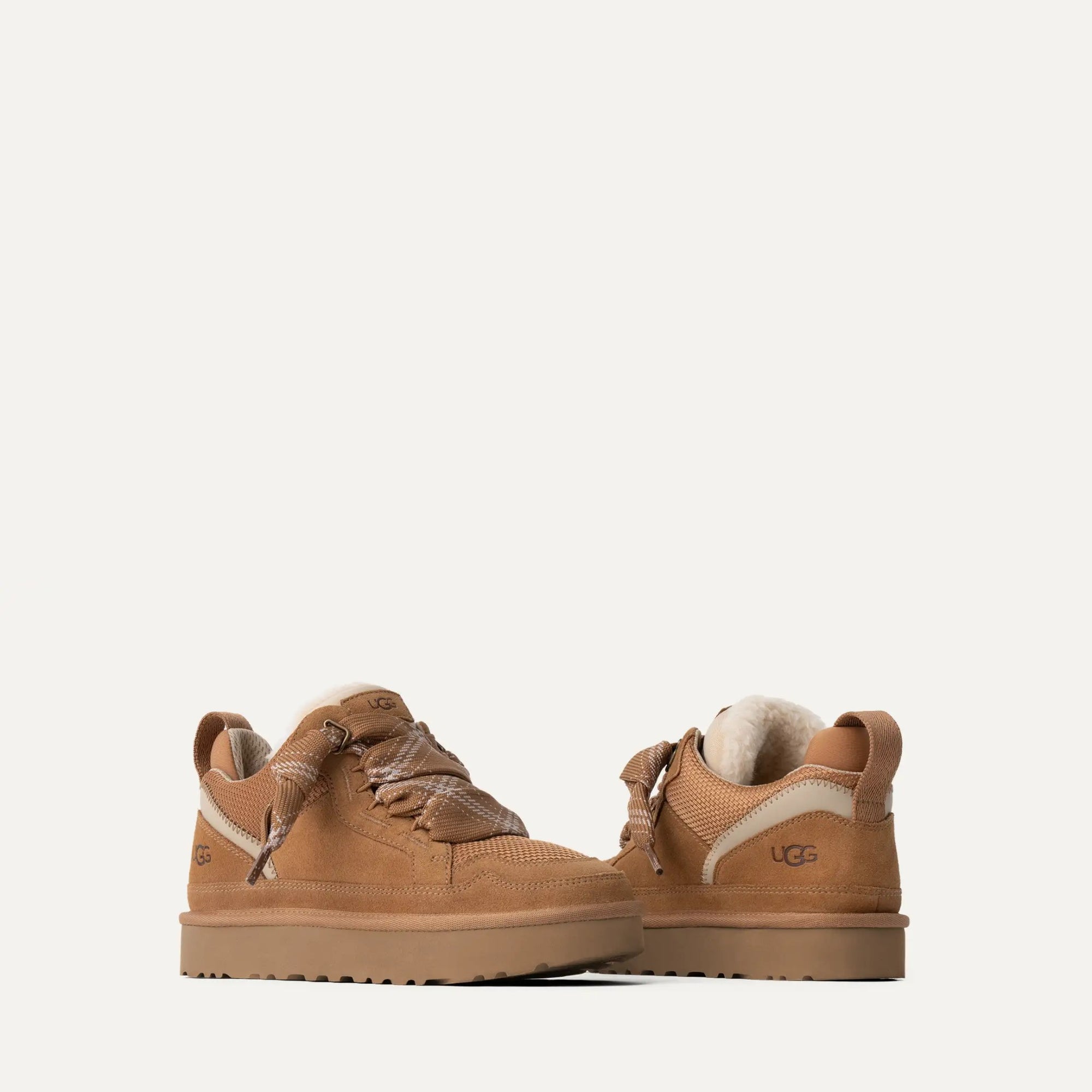 UGG Lowmel sneaker in Chestnut with fur lining