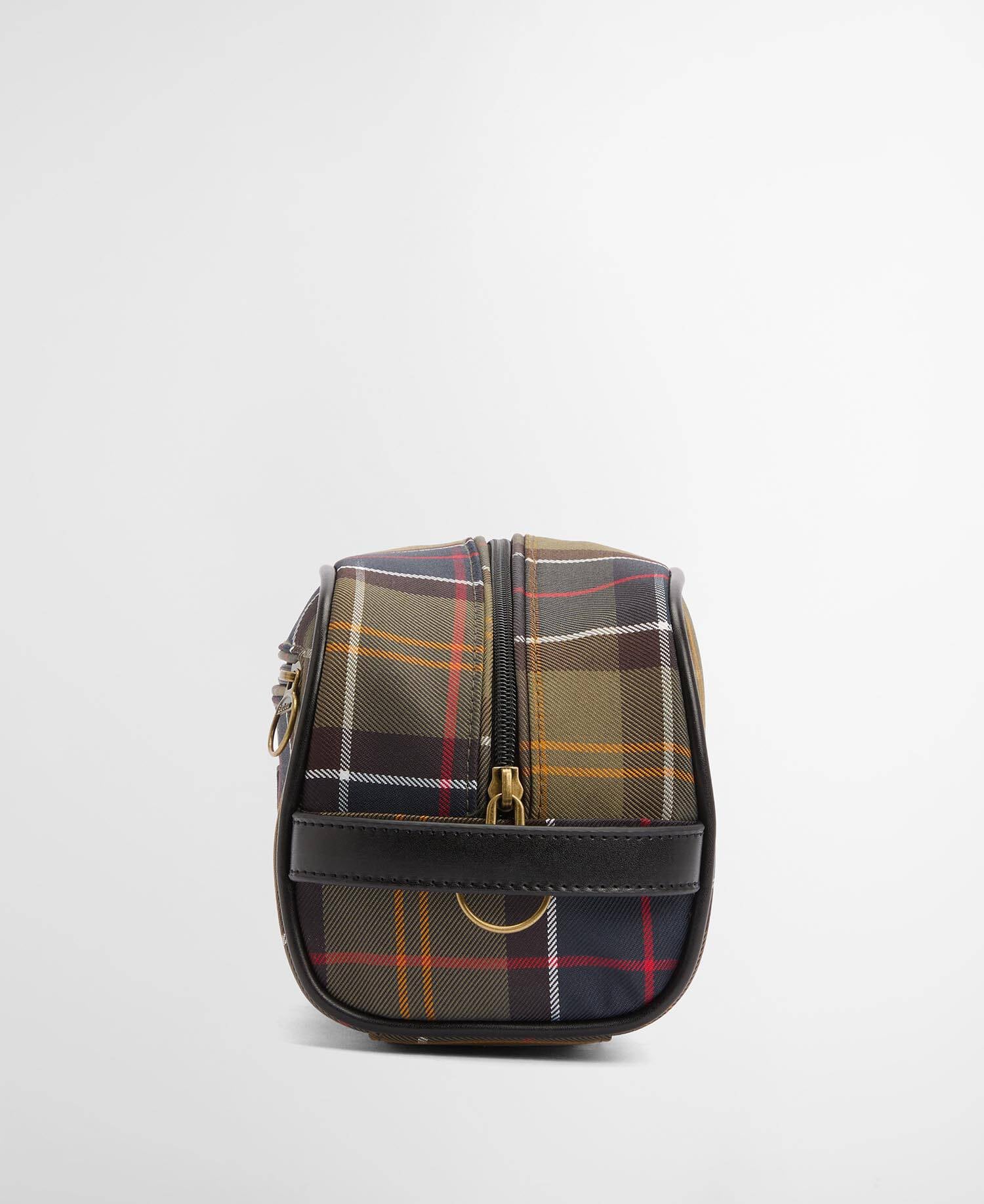 Barbour Tartan Washbag in Classic Tartan