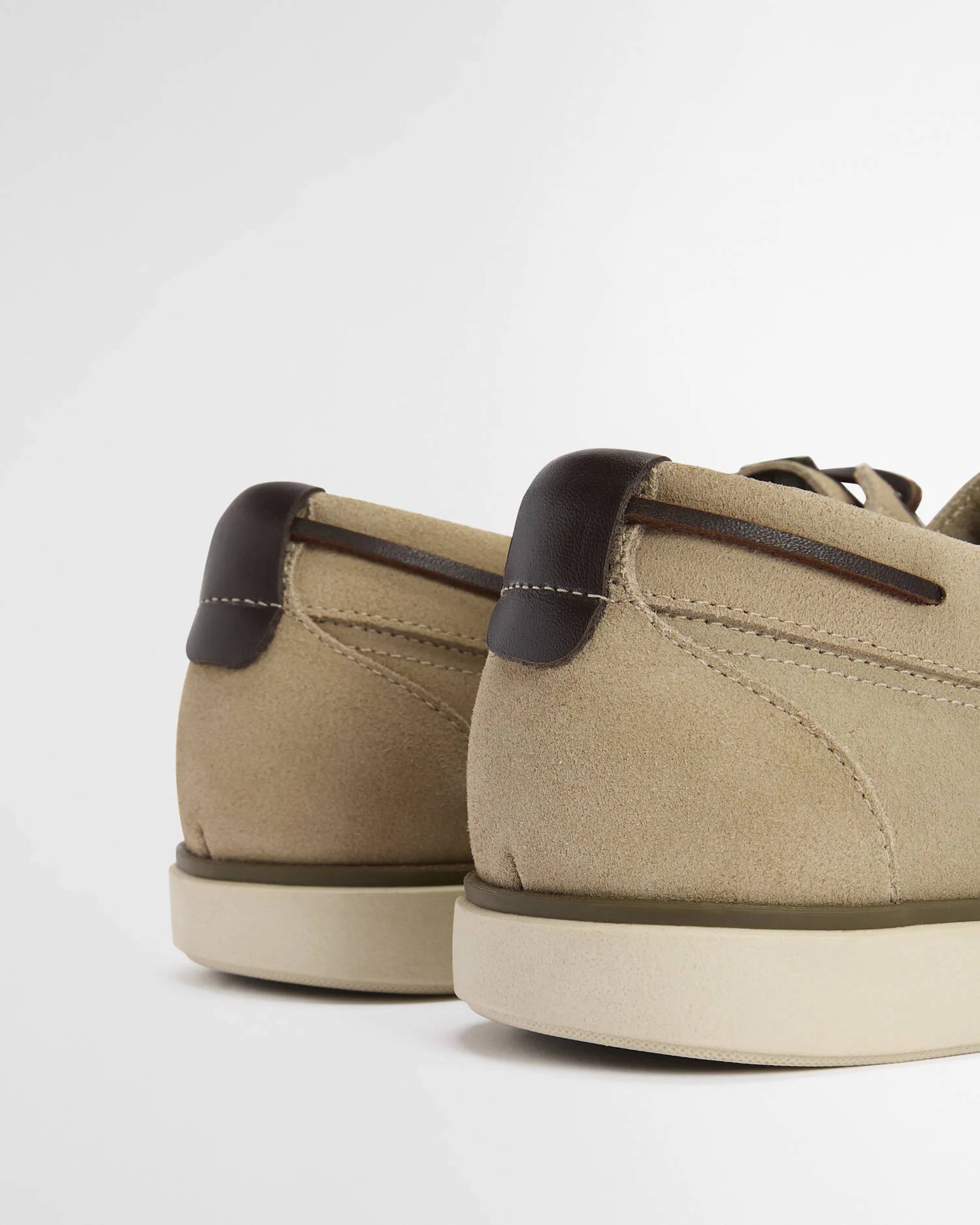 Barbour Rothley Boat Shoe in Taupe MFO0835BE319