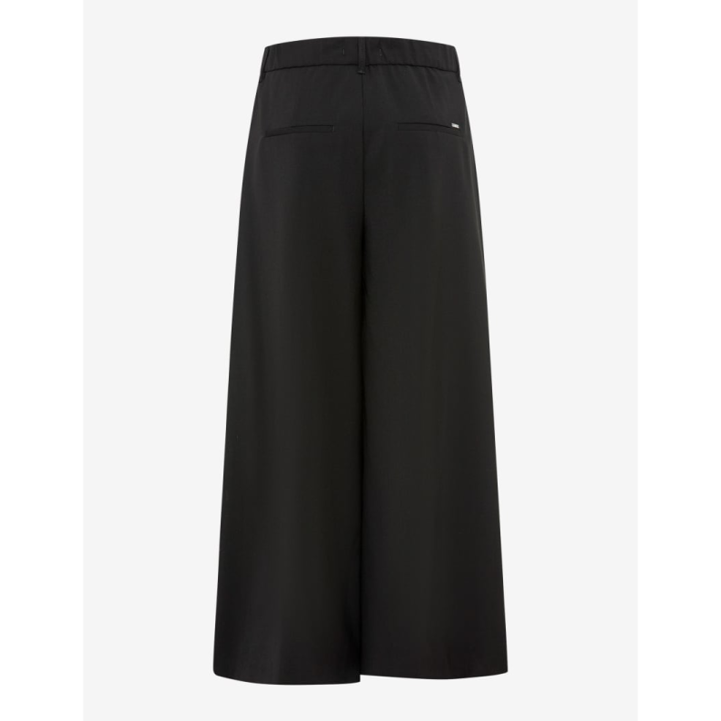 Brax Melli S Cropped Flared Trousers in Black 77-8008