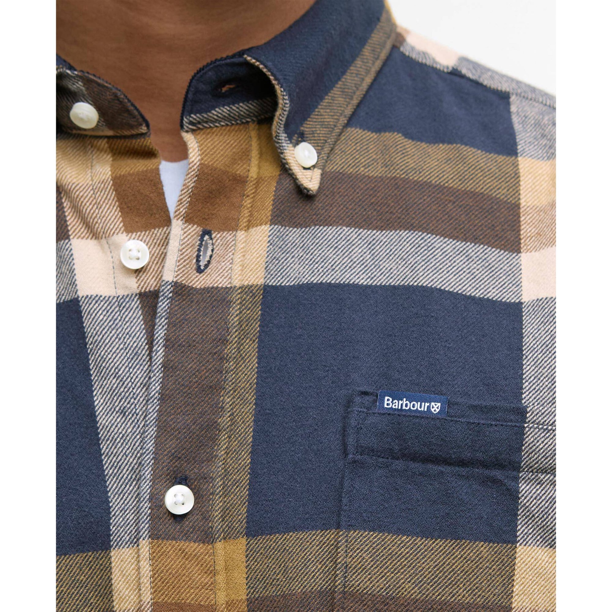 Barbour Folley Tailored Long-Sleeved Shirt in Navy