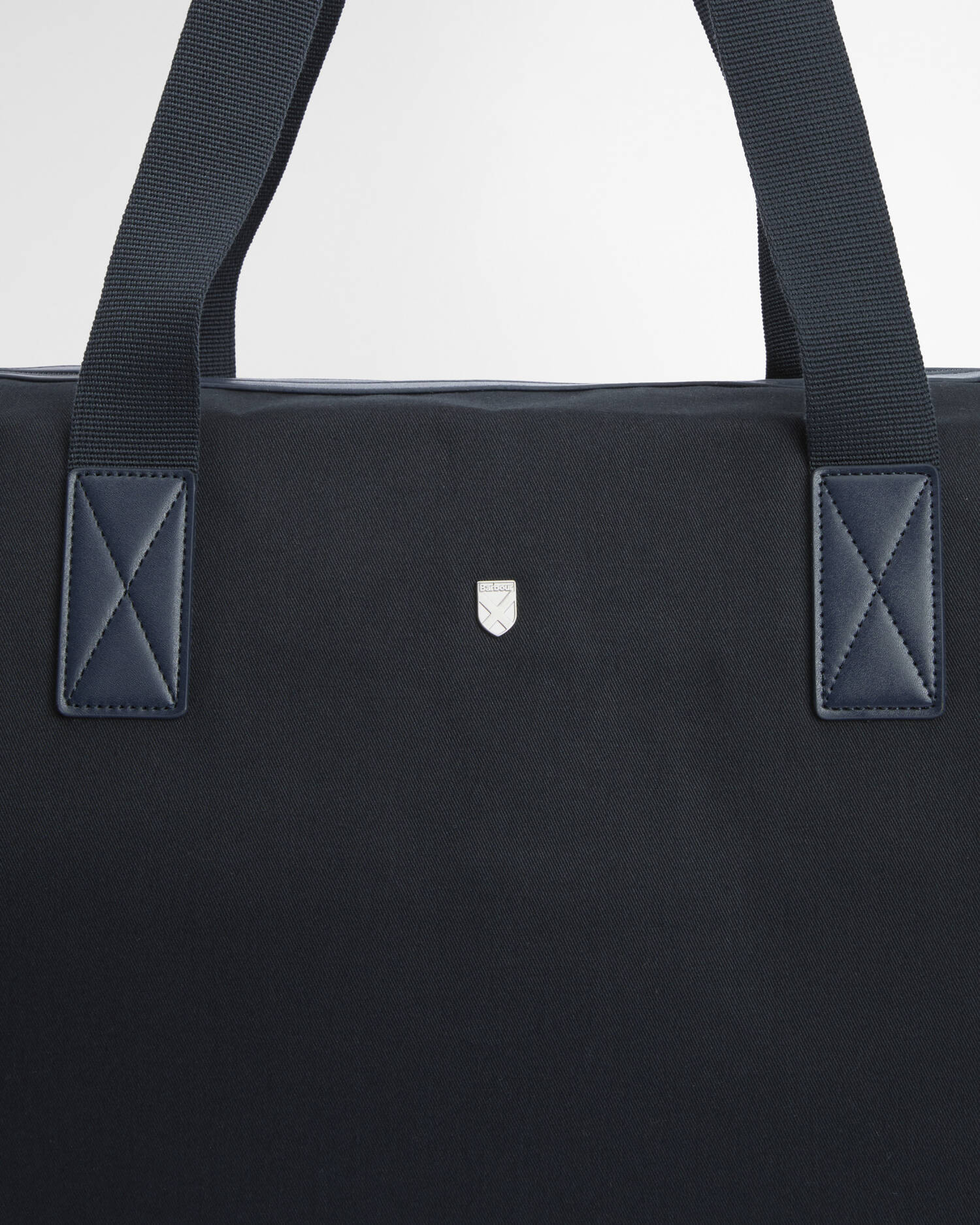 Barbour Cascade City Holdall Bag in Navy UBA0736NY711