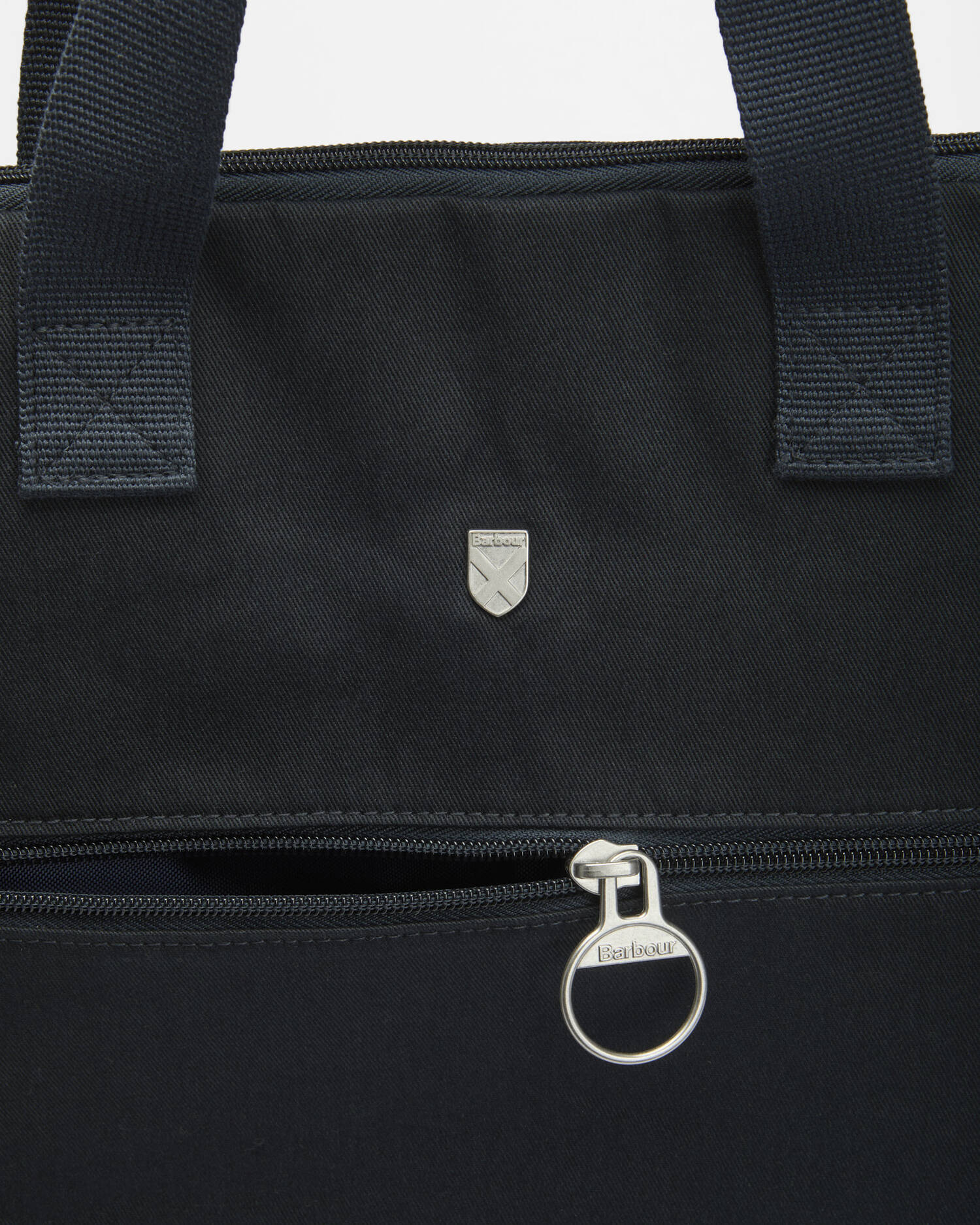 Barbour Cascade City Carry All in Navy UBA0763NY711