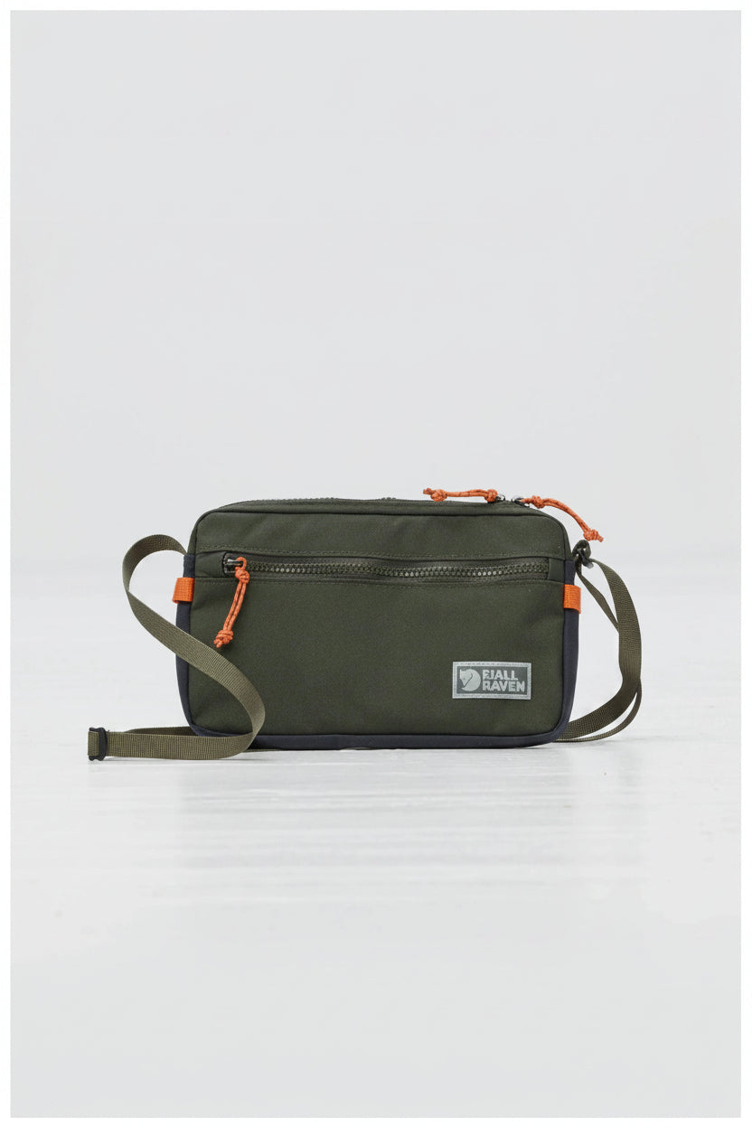 Fjällräven Vardag Pocket Large Crossbody in Deep Forest