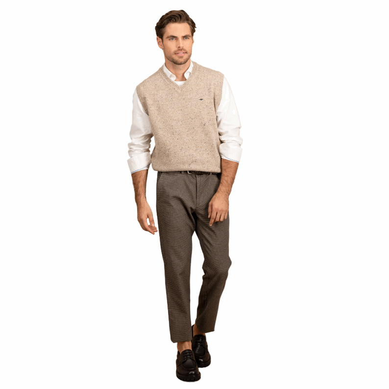 Fynch-Hatton V-Neck Knitted Vest in Alpaca Wool