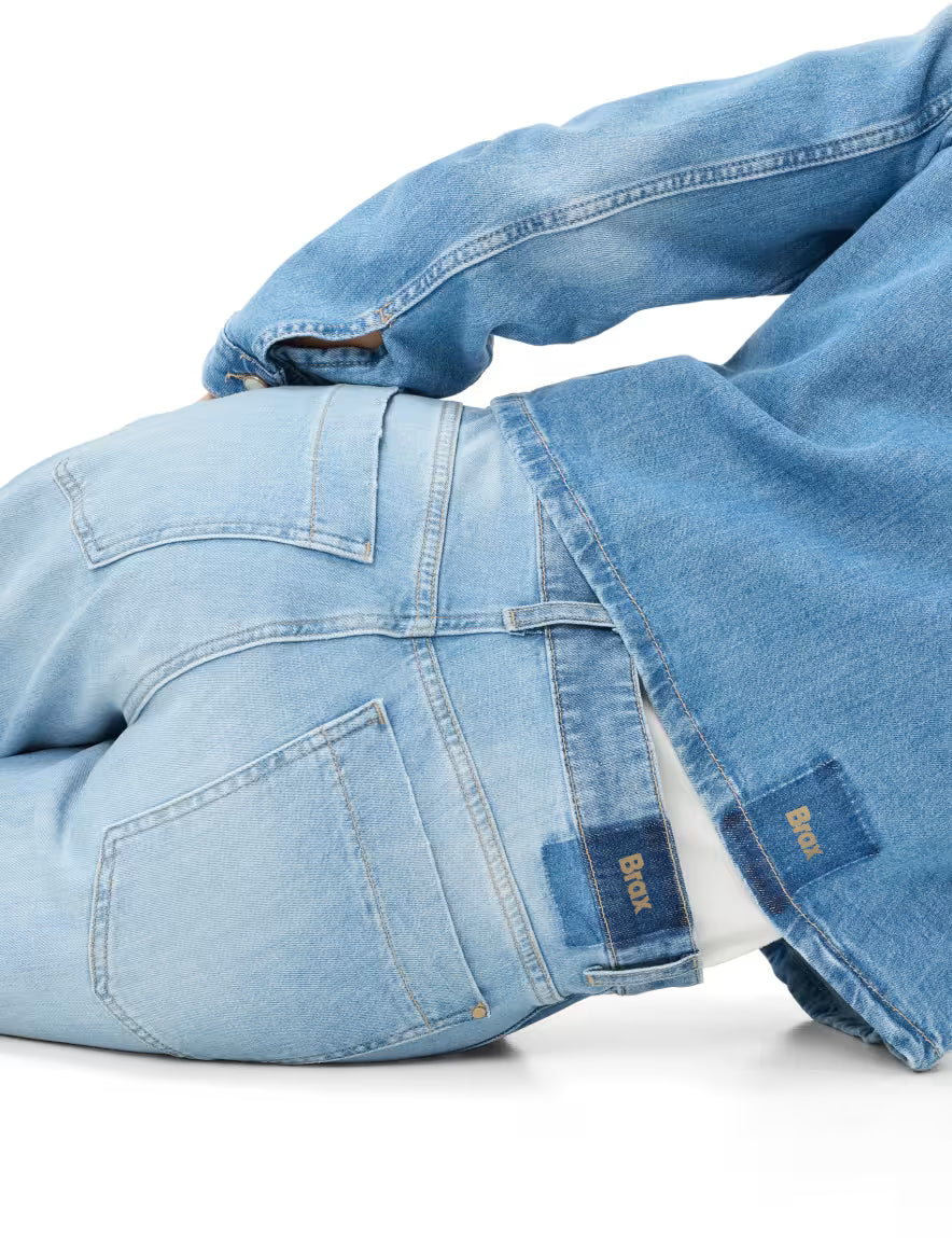 Brax Morgan Wide Leg Five Pocket Jean In Denim Blue 09-6012