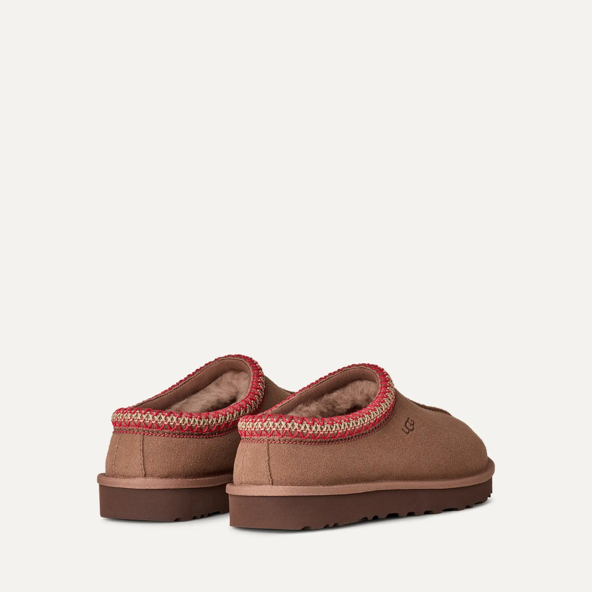 tasman-ii-Rocky Oak back side on