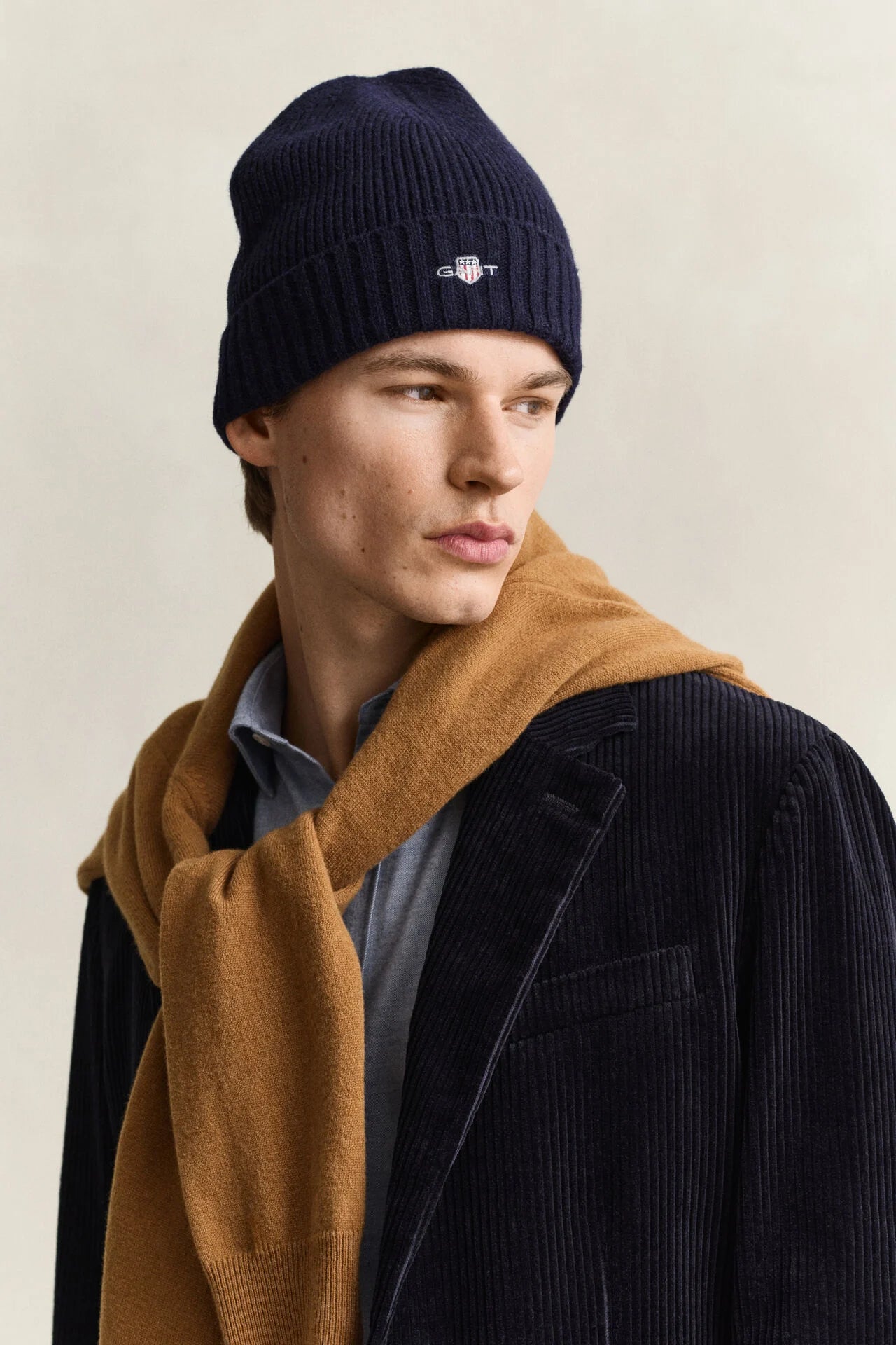 GANT Shield Wool Beanie in Marine