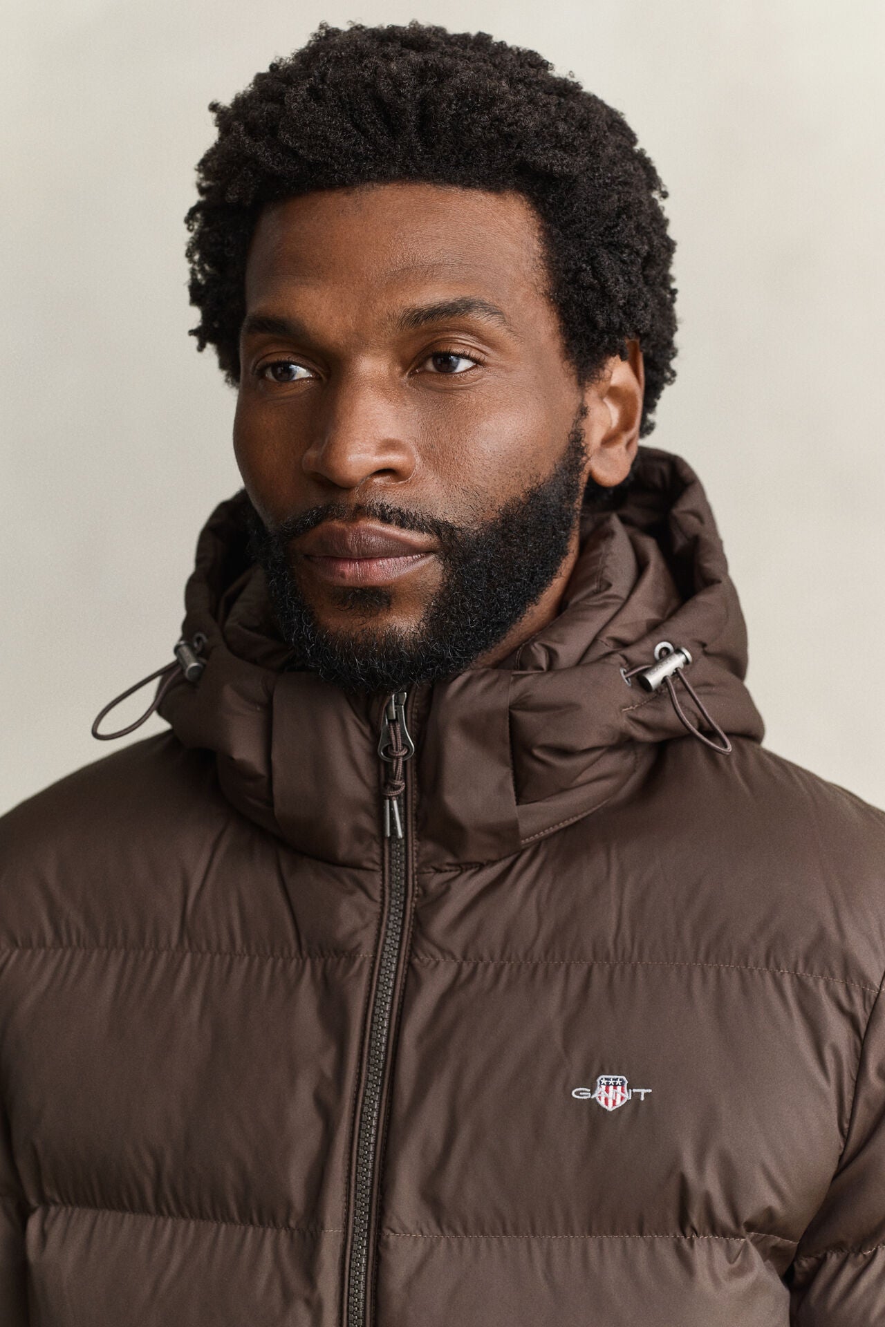 GANT Active Cloud Jacket in Black Brown