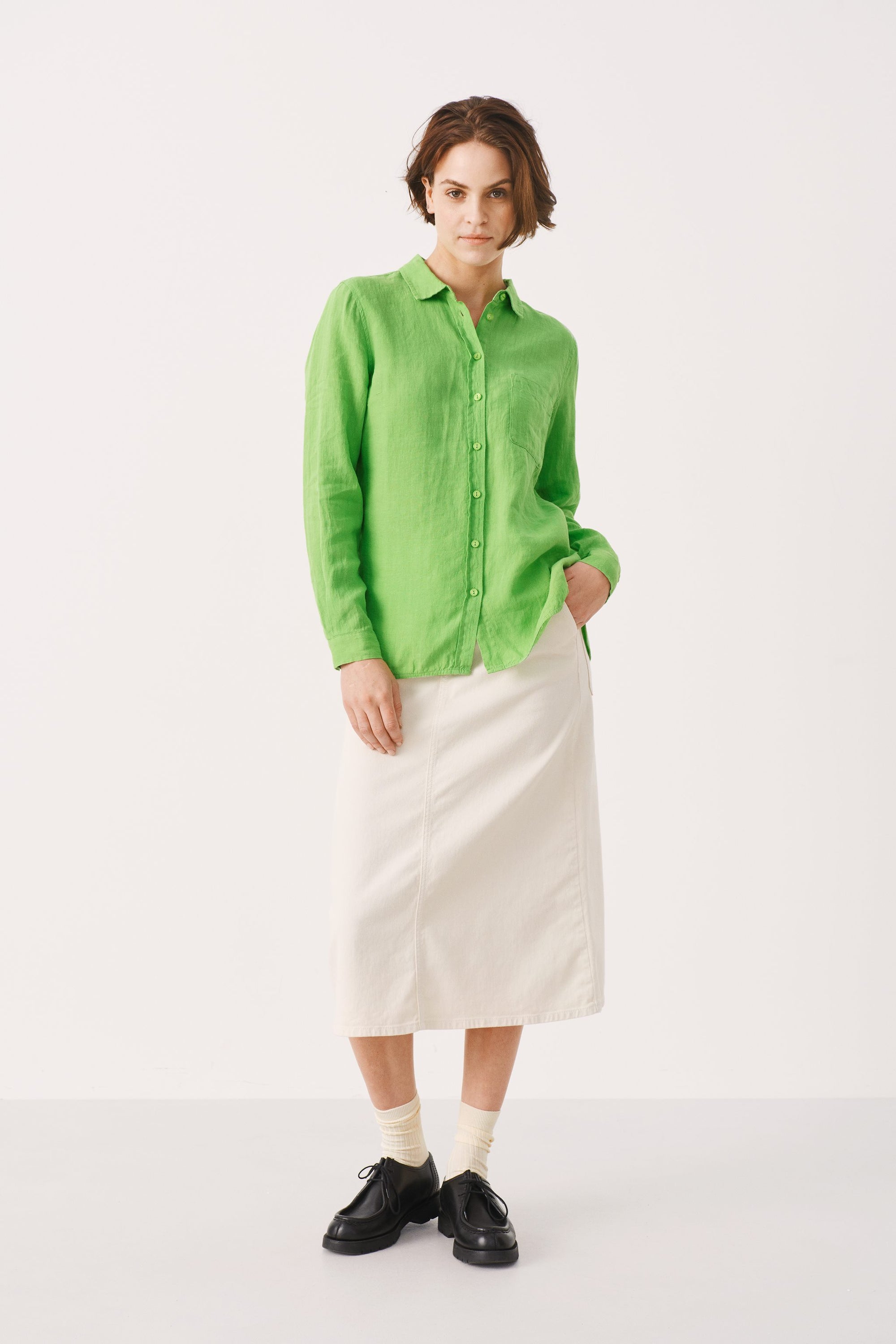 Part Two Kivas Long Sleeve Linen Shirt in Grass Green 6952