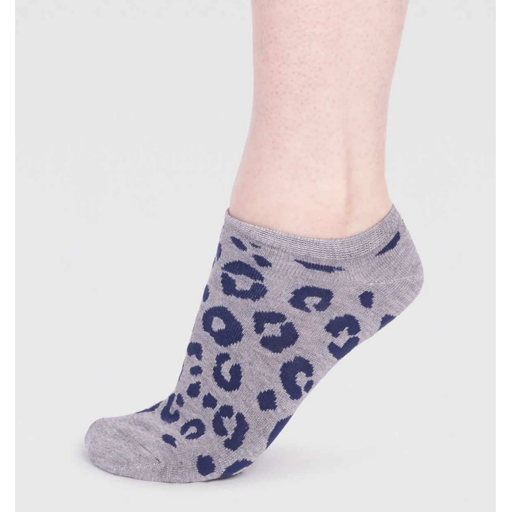 Leopard print 2025 trainer socks
